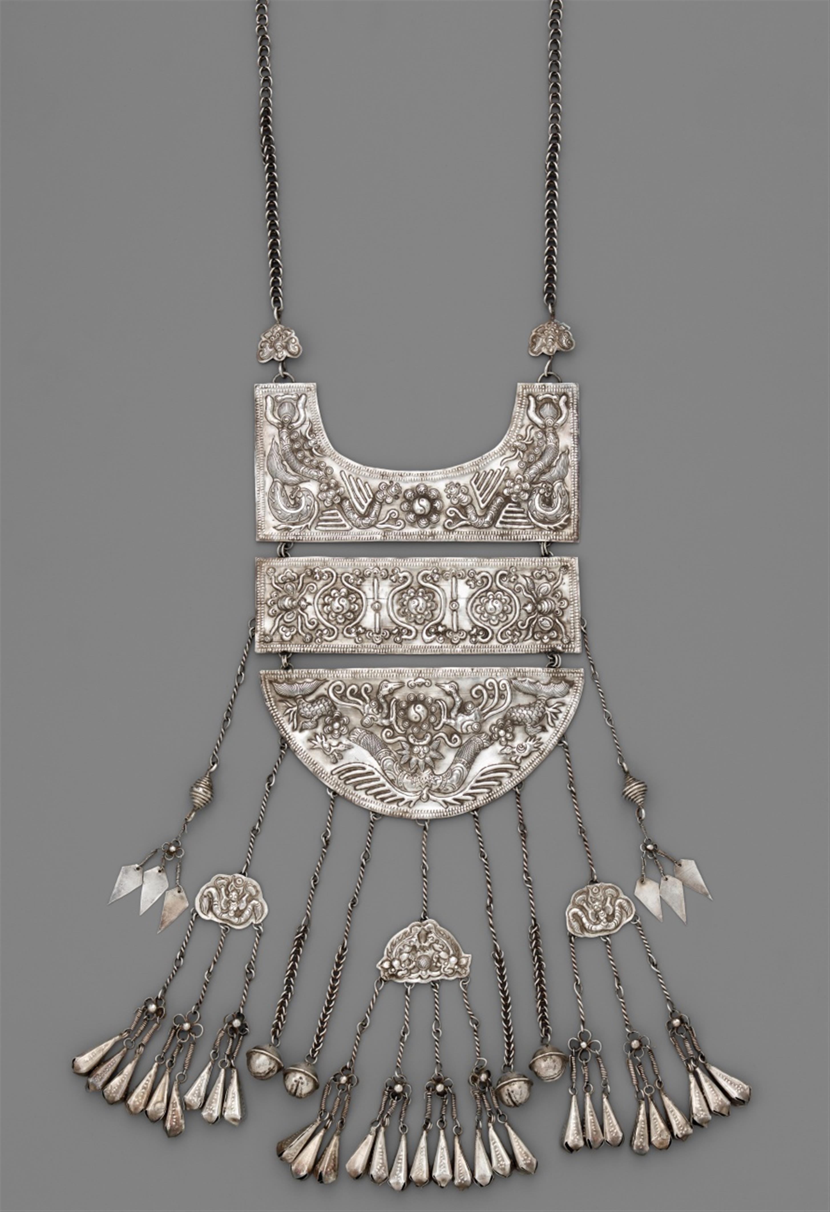 A large silver pectoral of the Miao tribe. Southern China, Guizhou province, Teijiang district. Ca. 1950/1960 - image-1