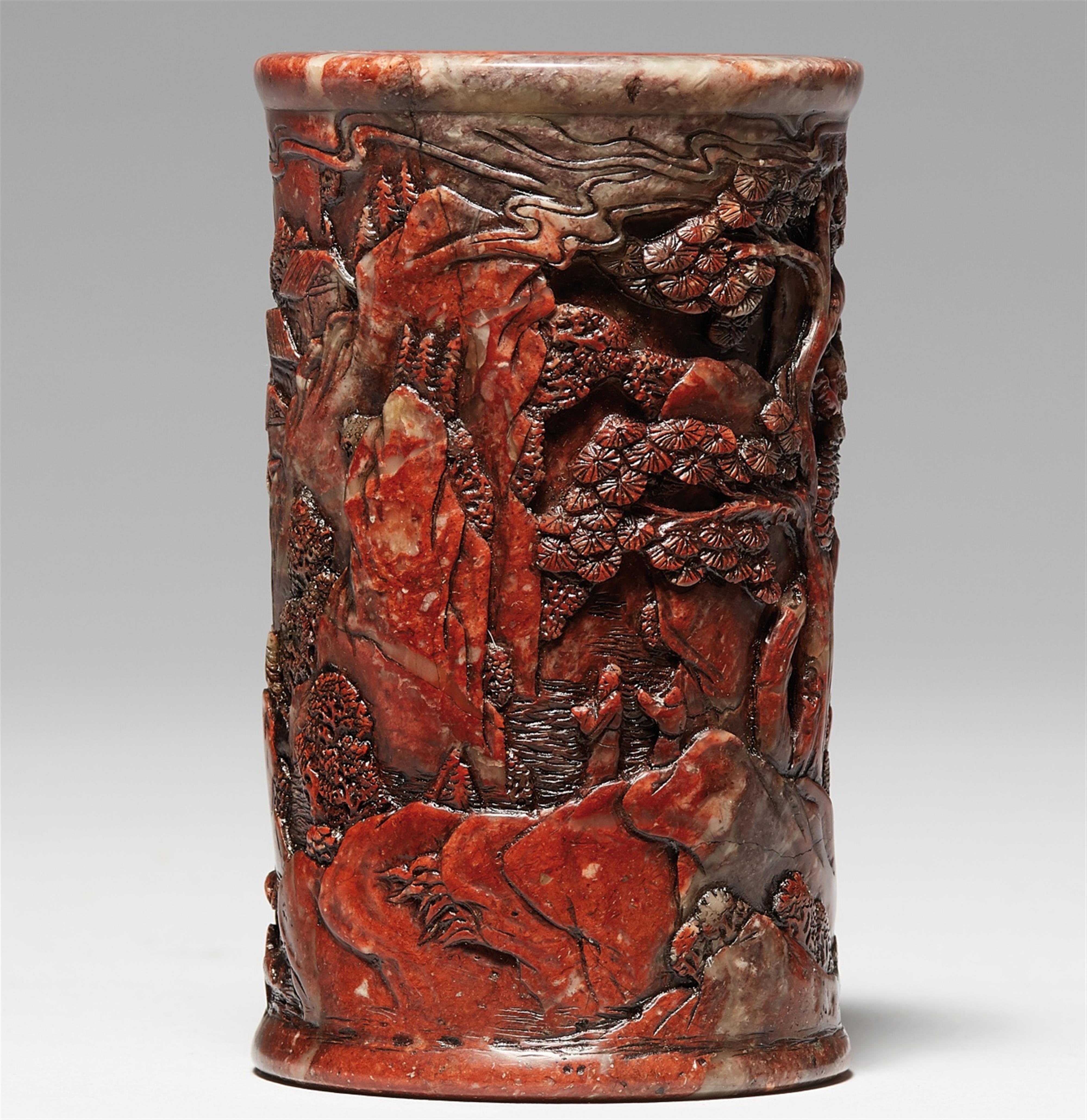 A soapstone brush pot. Qing dynasty - image-1