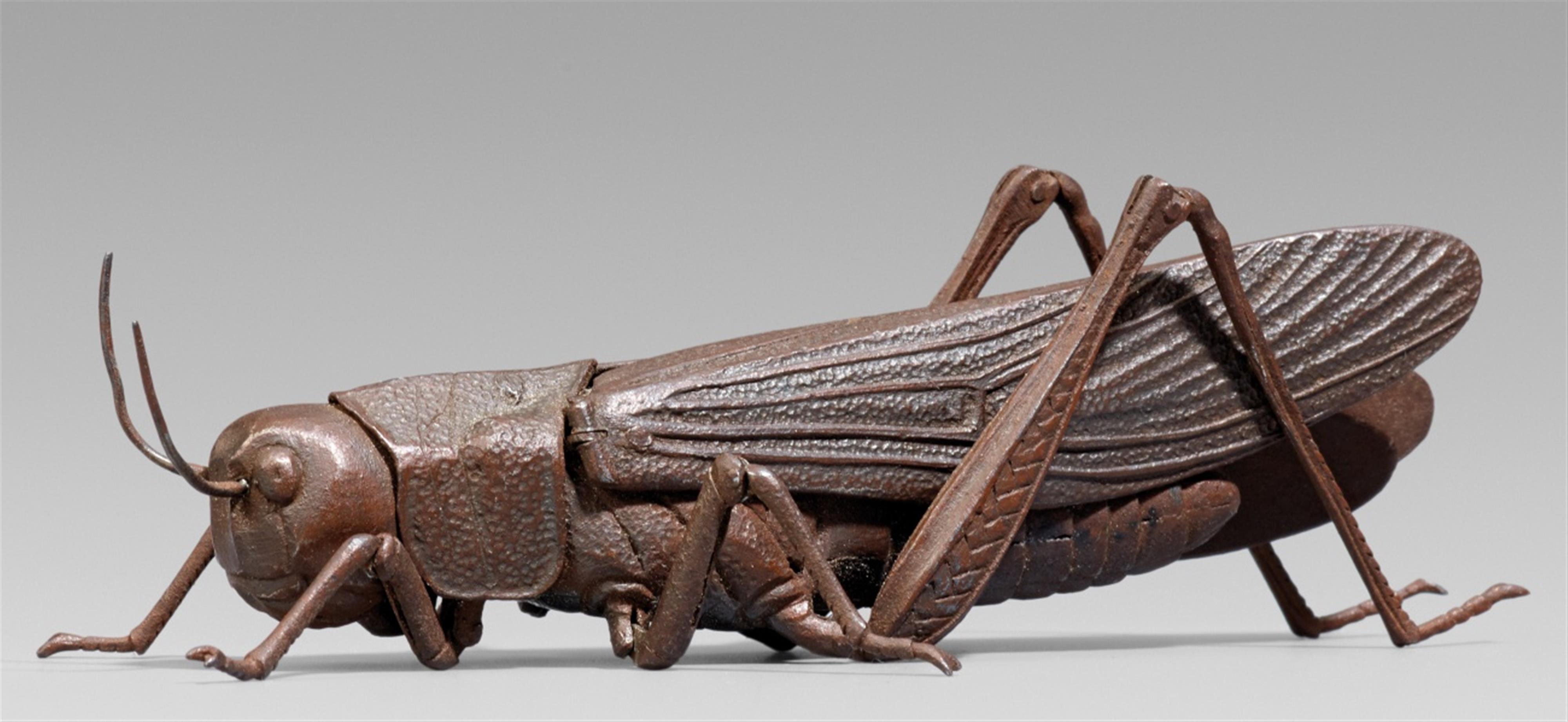 A reticulated iron model of a praying mantis. 19th century - image-1