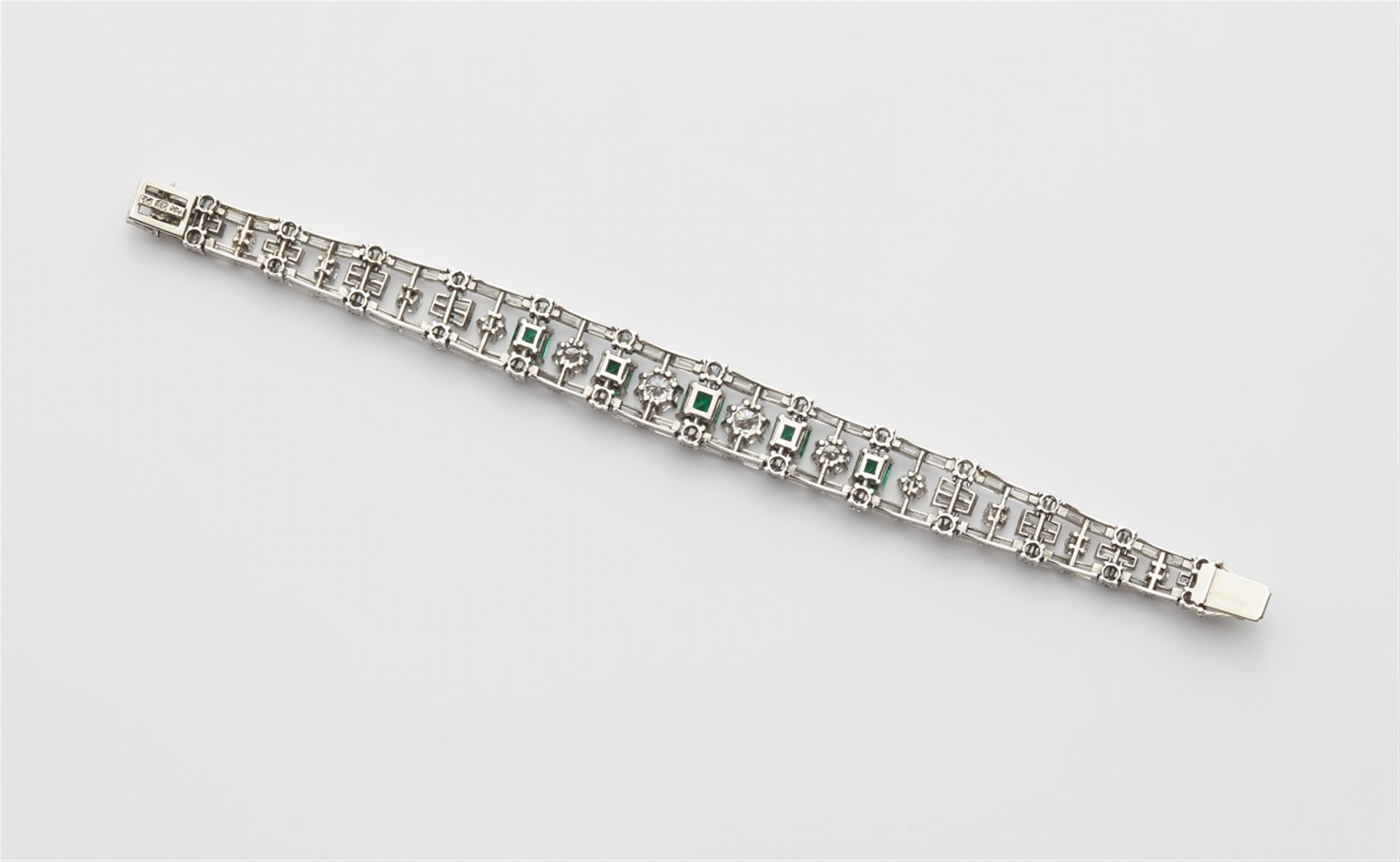 An emerald and diamond bracelet - image-2