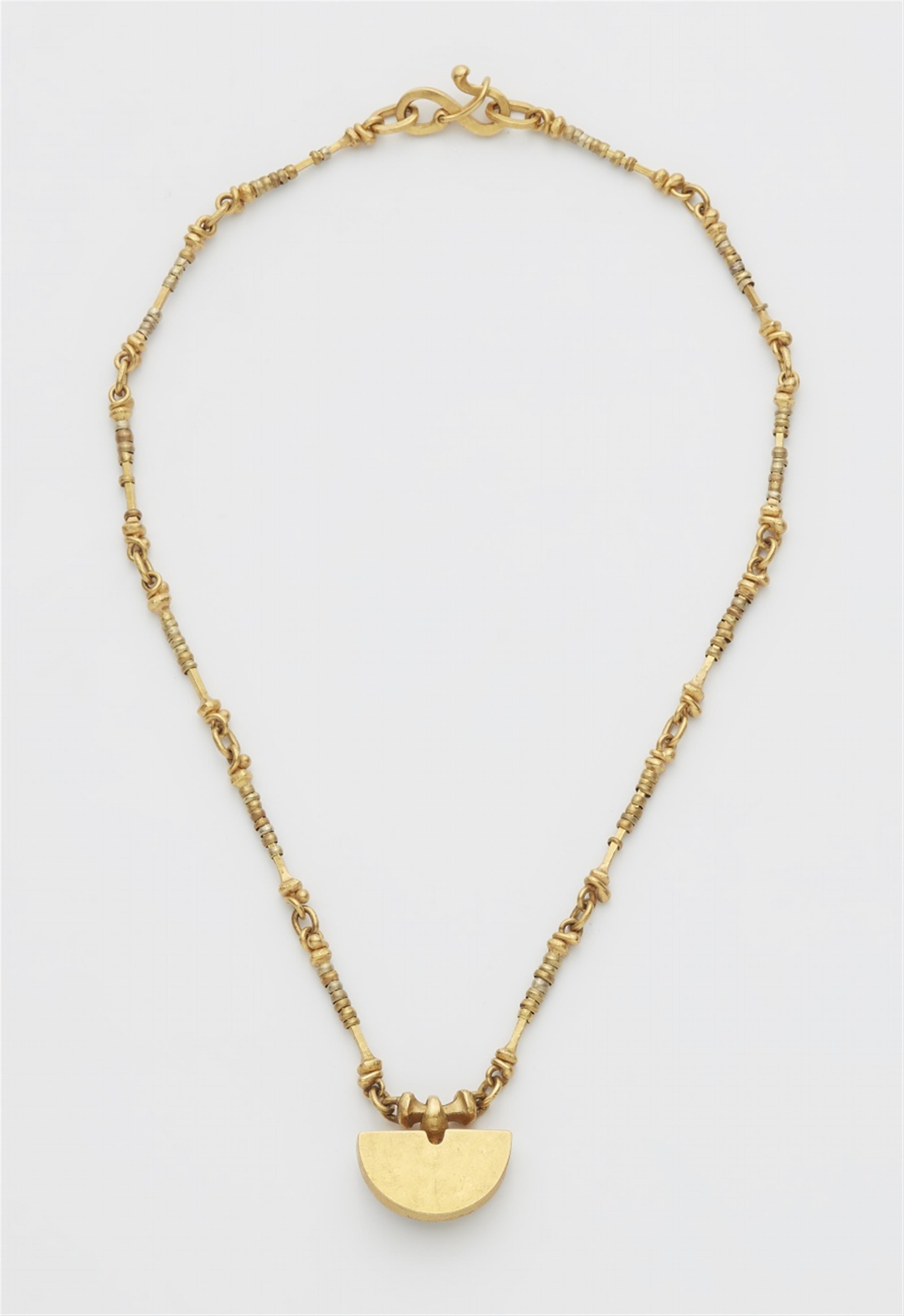 A 21k gold mille-fiori pendant - image-2