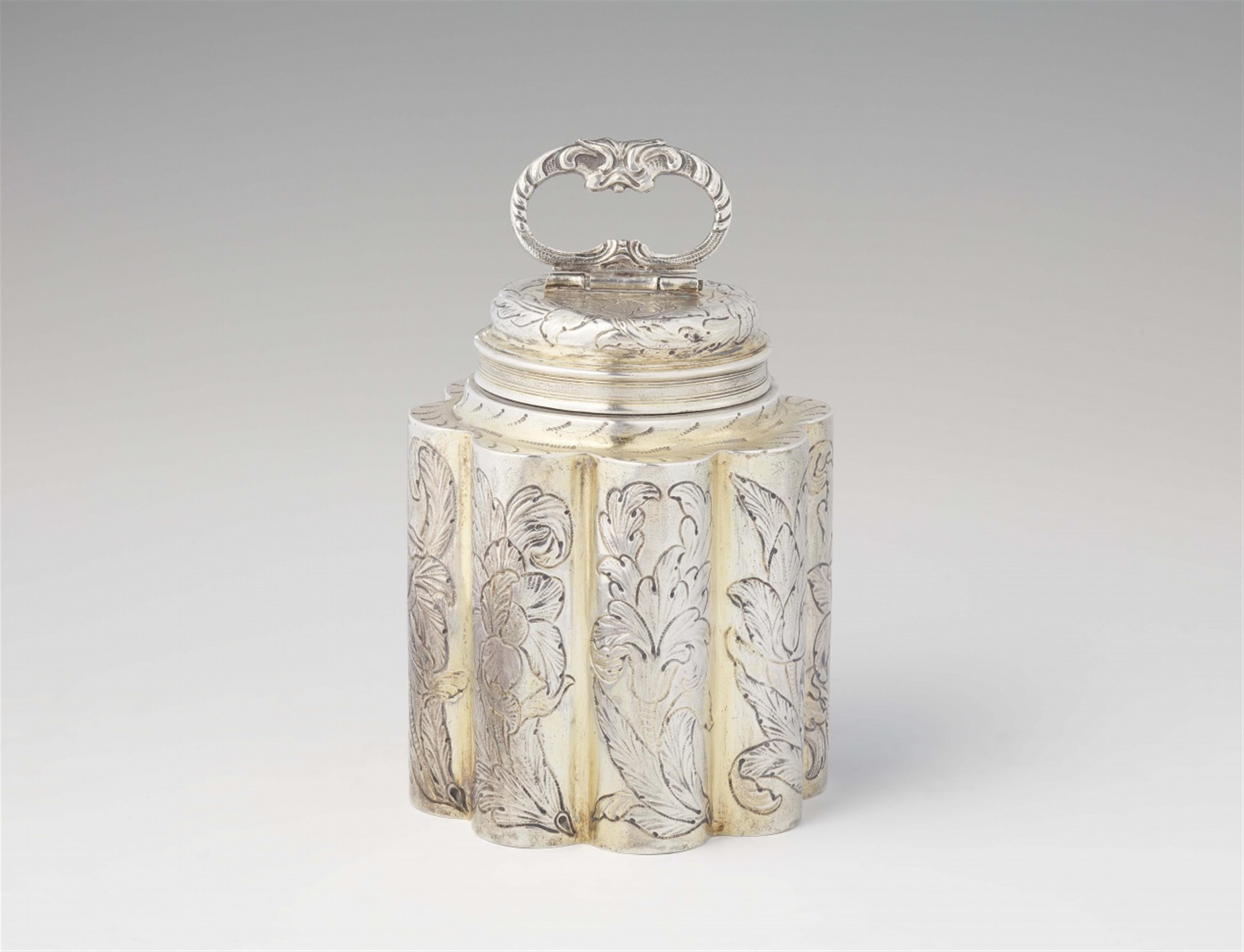 An Augsburg parcel gilt silver flask - image-1