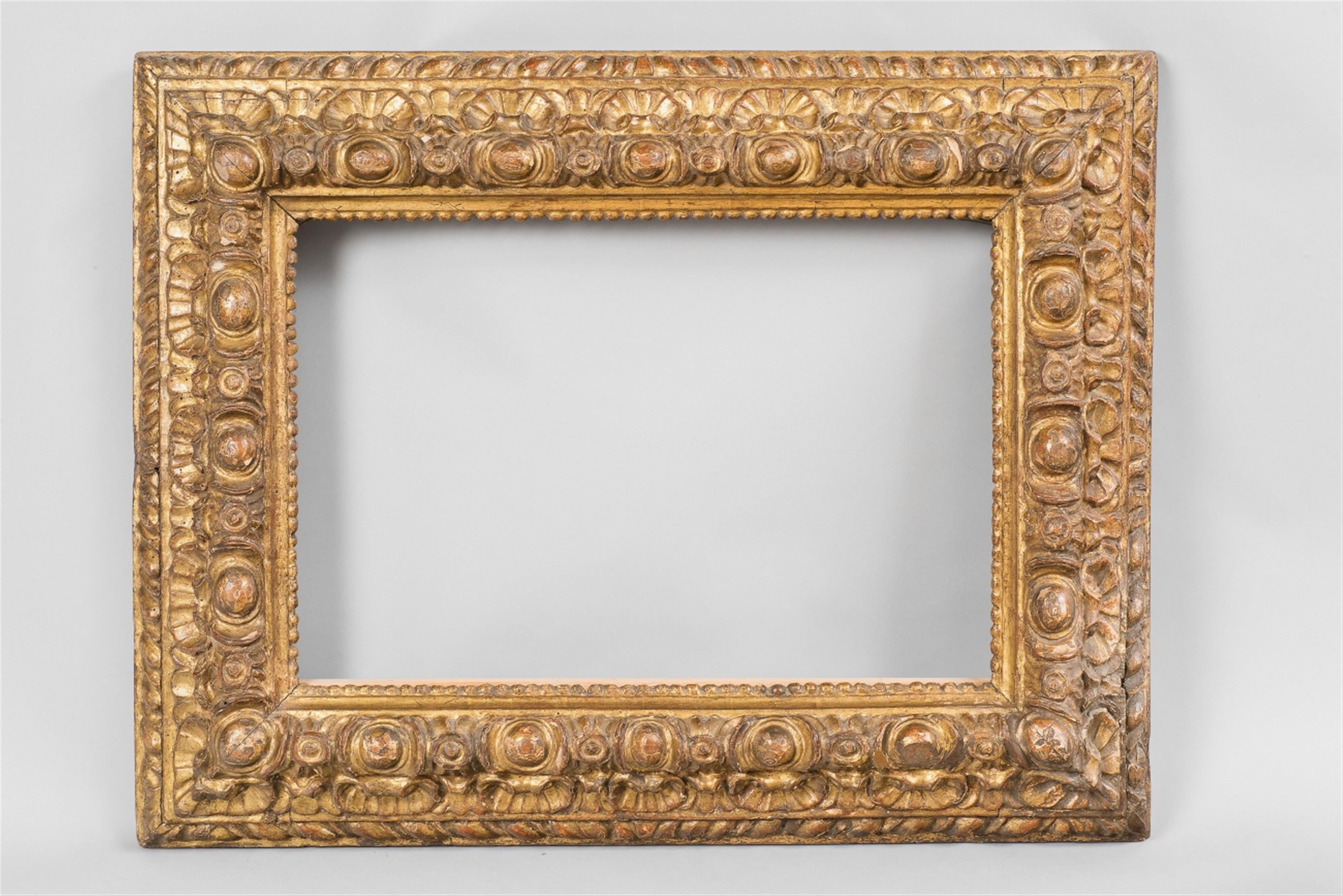 An Italian Renaissance giltwood frame - image-1
