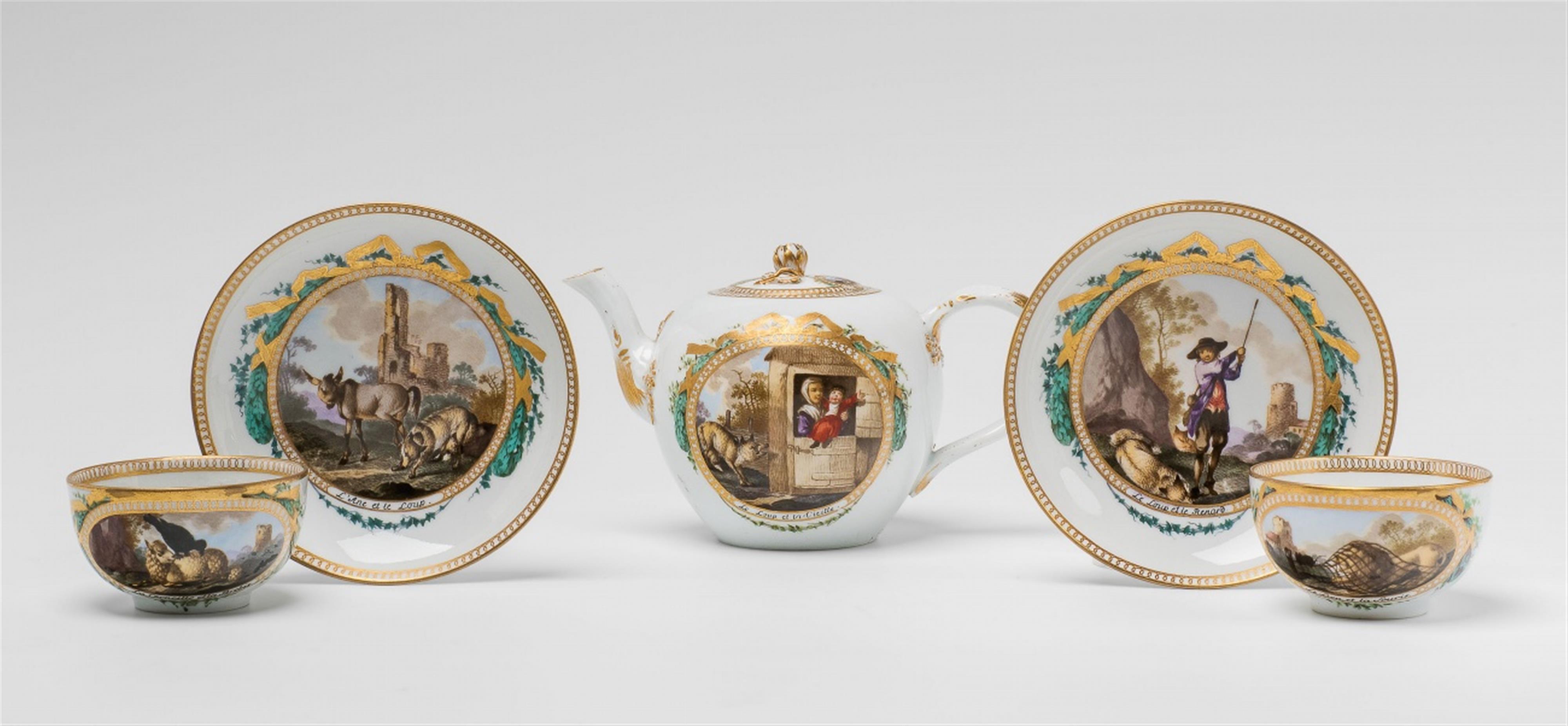 A Meissen porcelain part service with scenes after Jean de La Fontaine - image-1