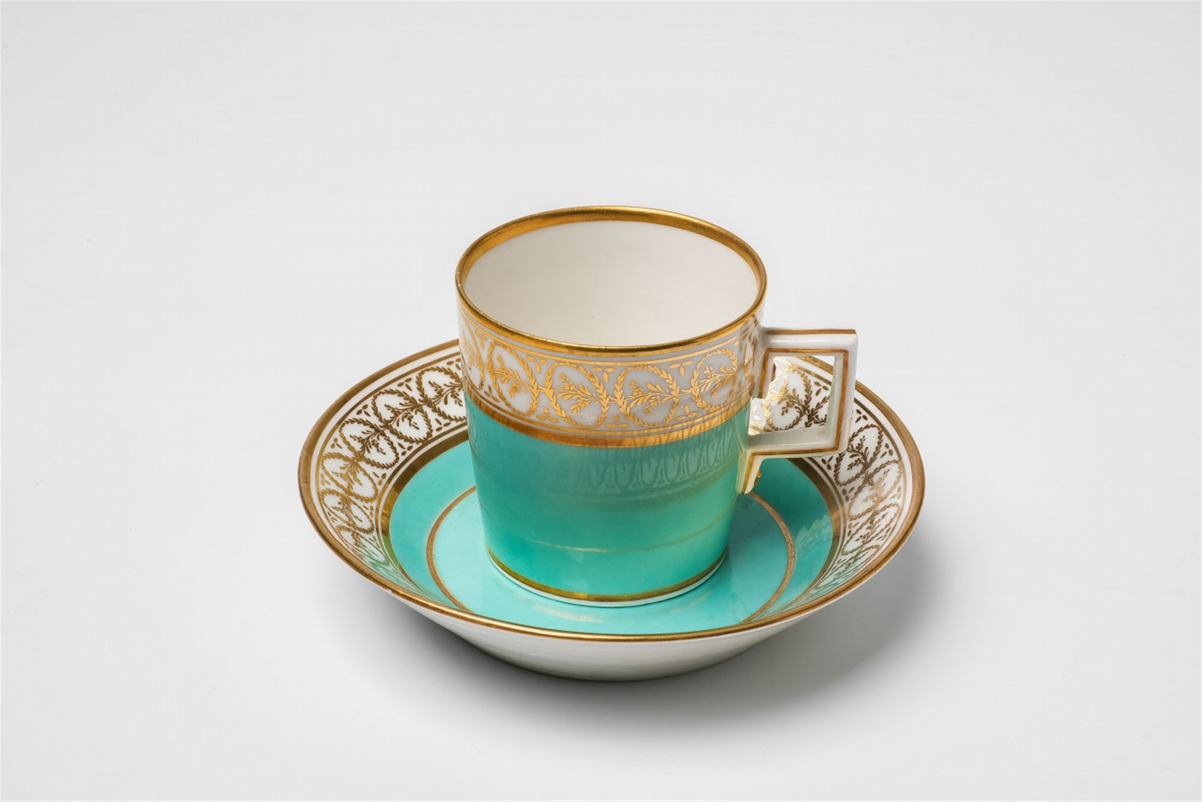 A Gothaer porcelain cup with seladon green ground - image-2