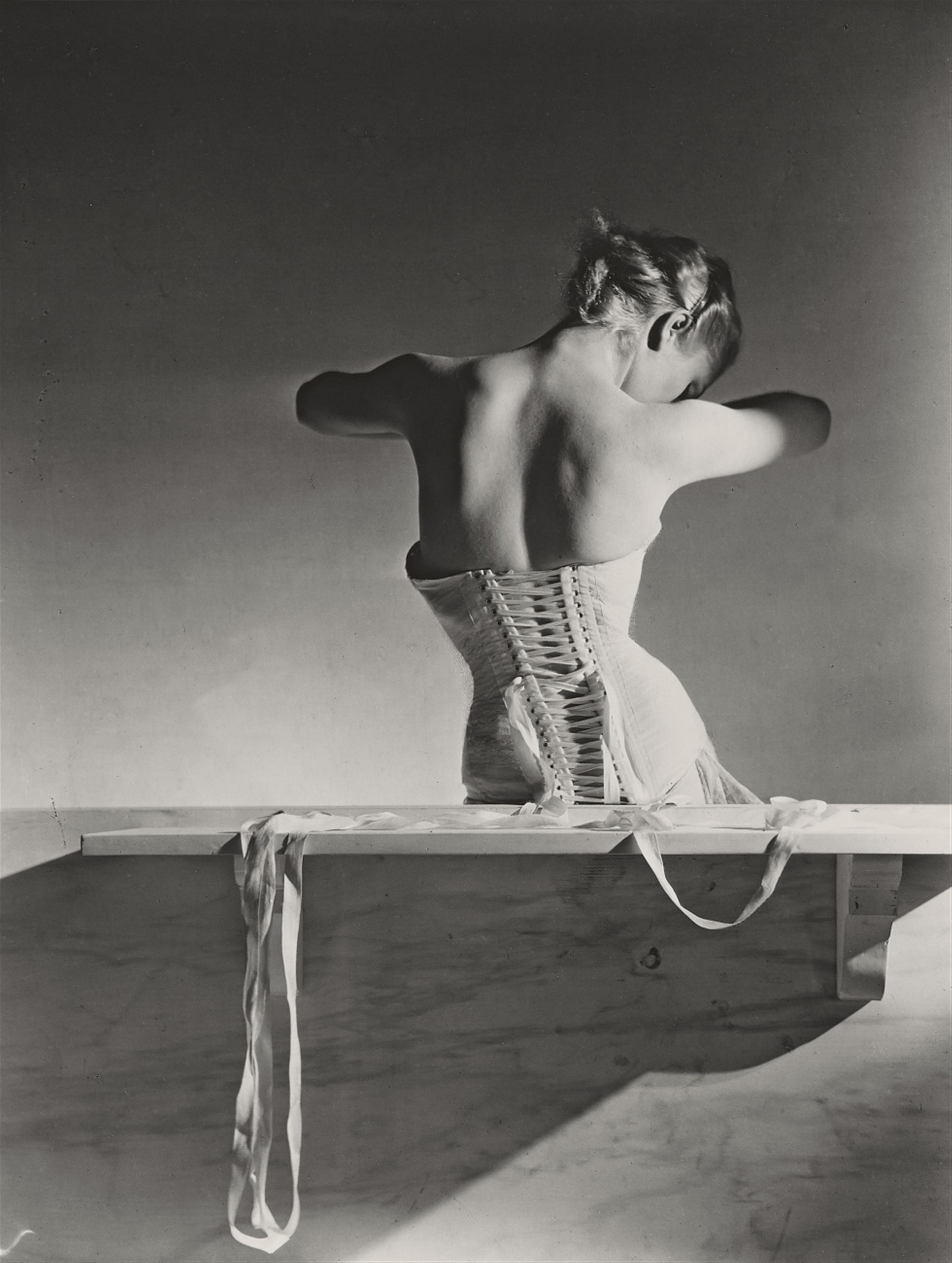 Horst P. Horst - Mainbocher corset - image-1