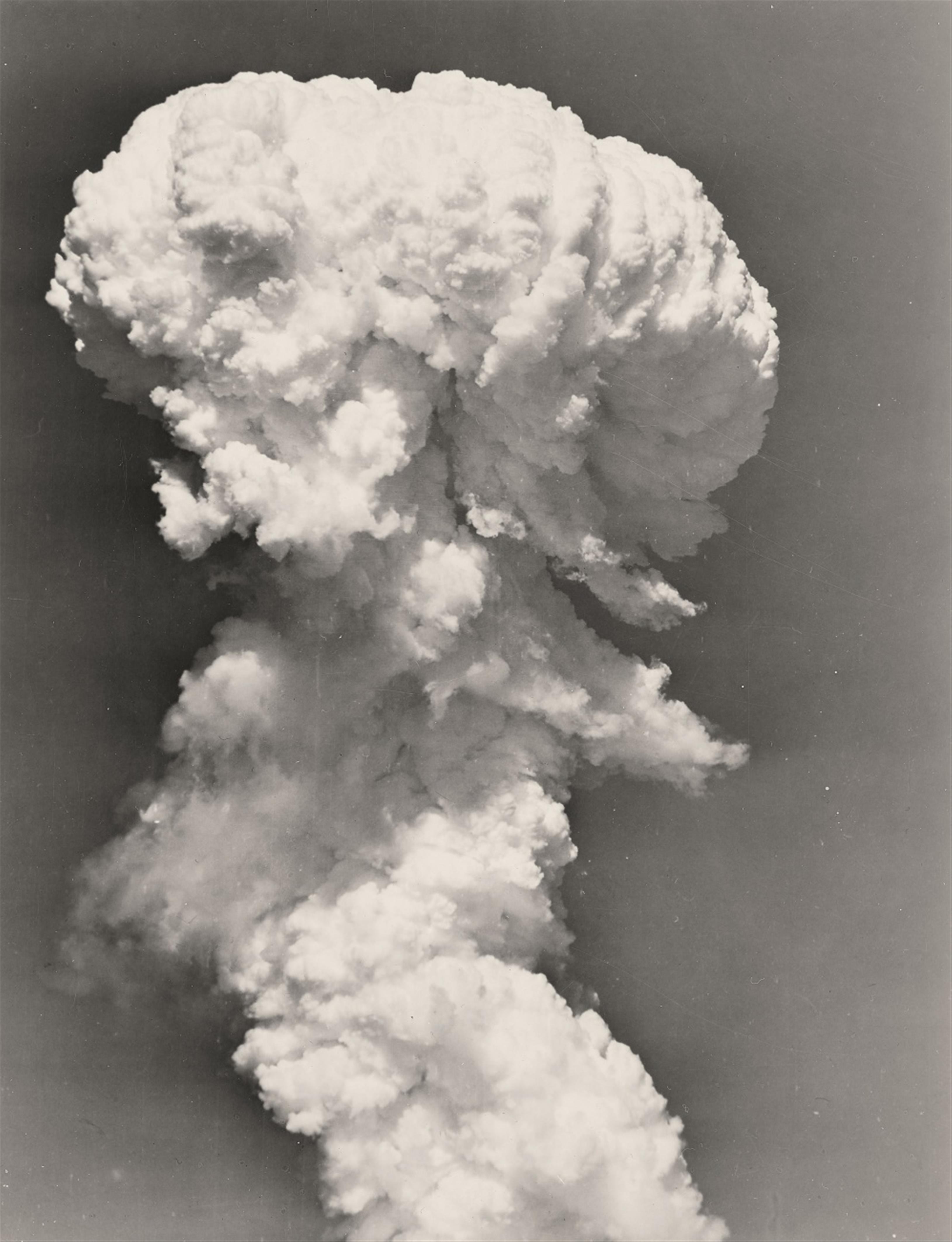 Joint Army Task Force One Photo - "Operation Crossroads" - Aufnahmen der Atombomben-Tests auf dem Bikini-Atoll - image-15