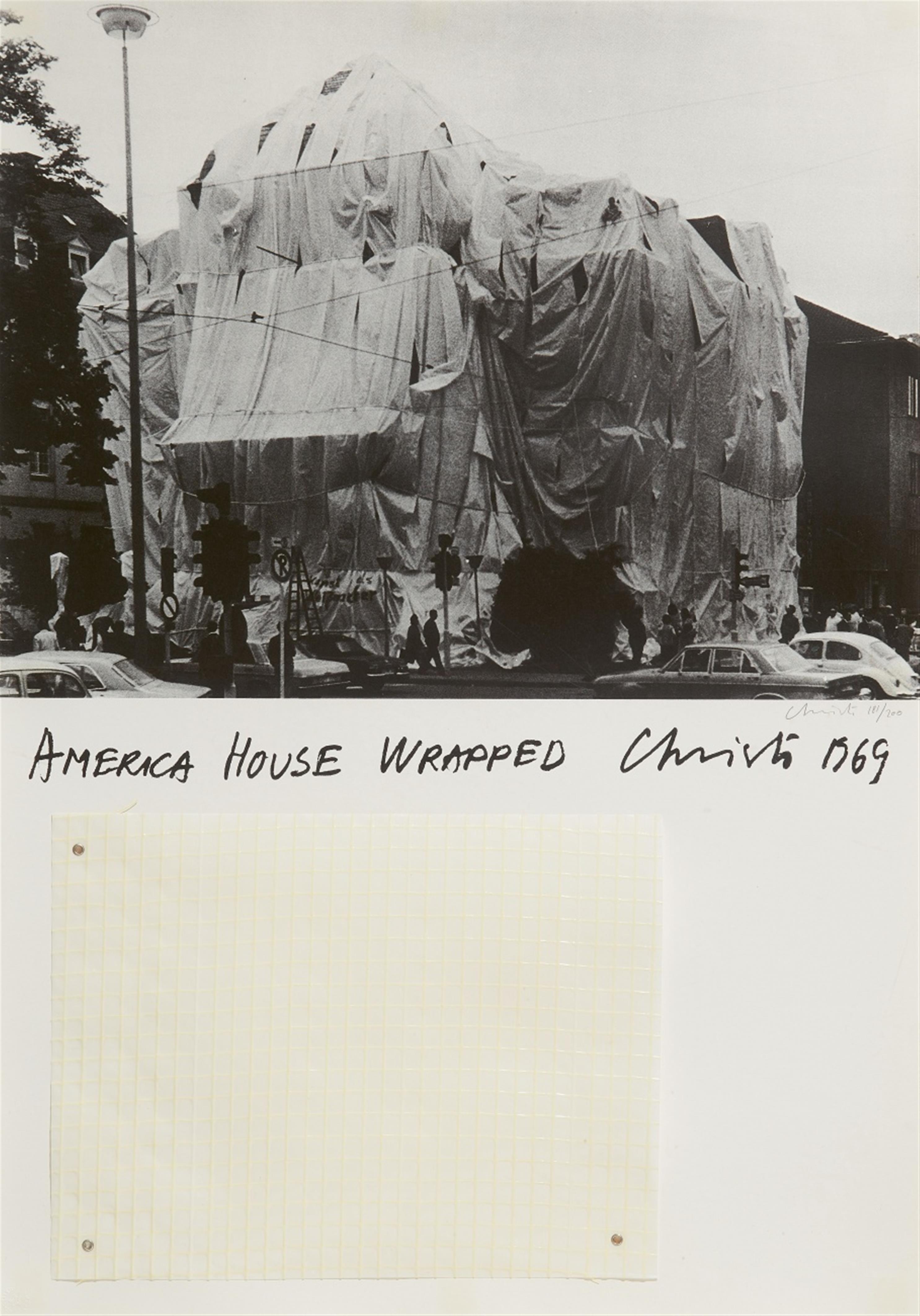 Christo - America House Wrapped, Heidelberg - image-1