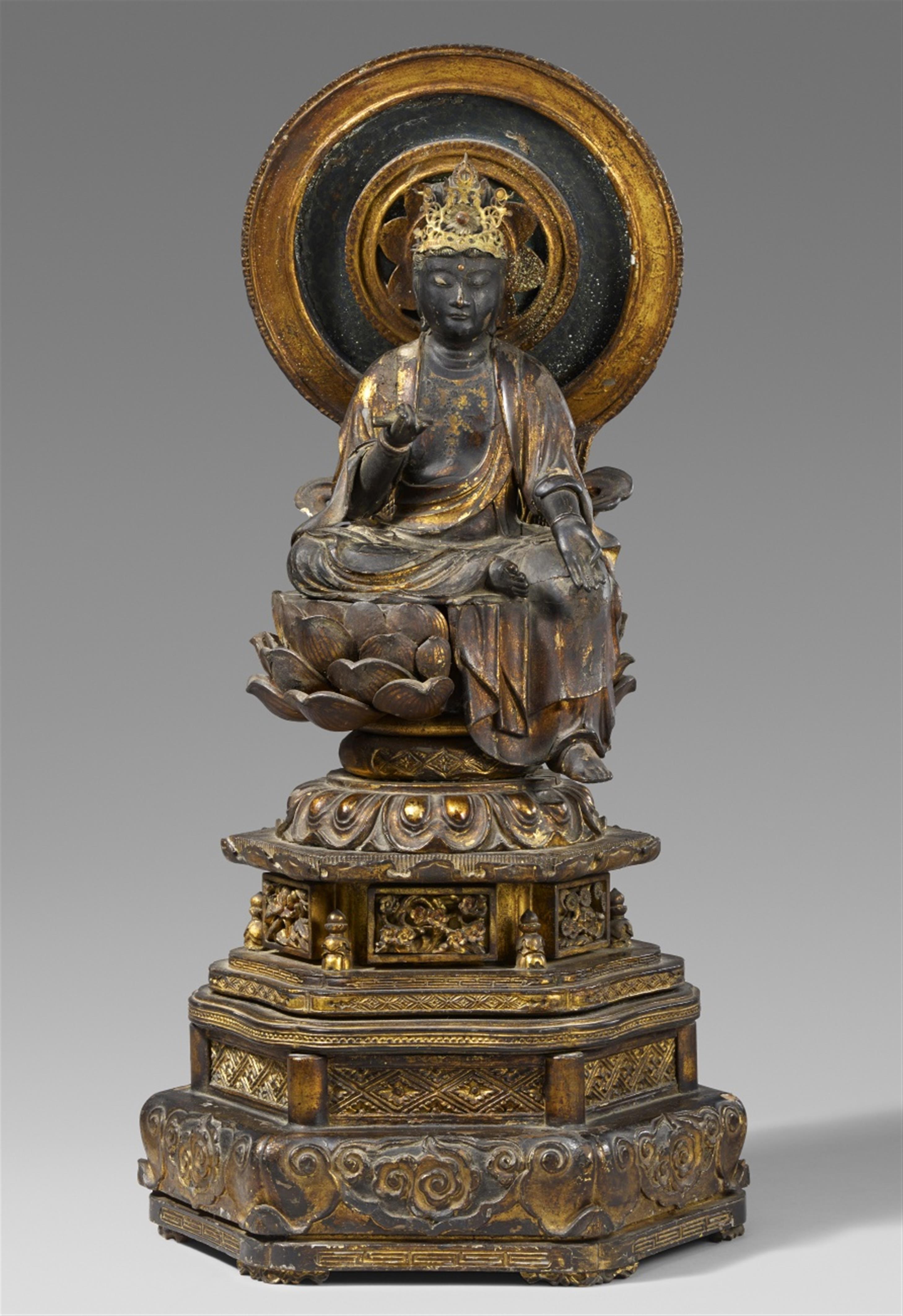 A lacquered and gilded wood figure of Monjû Bosatsu. Muromachi period - image-1
