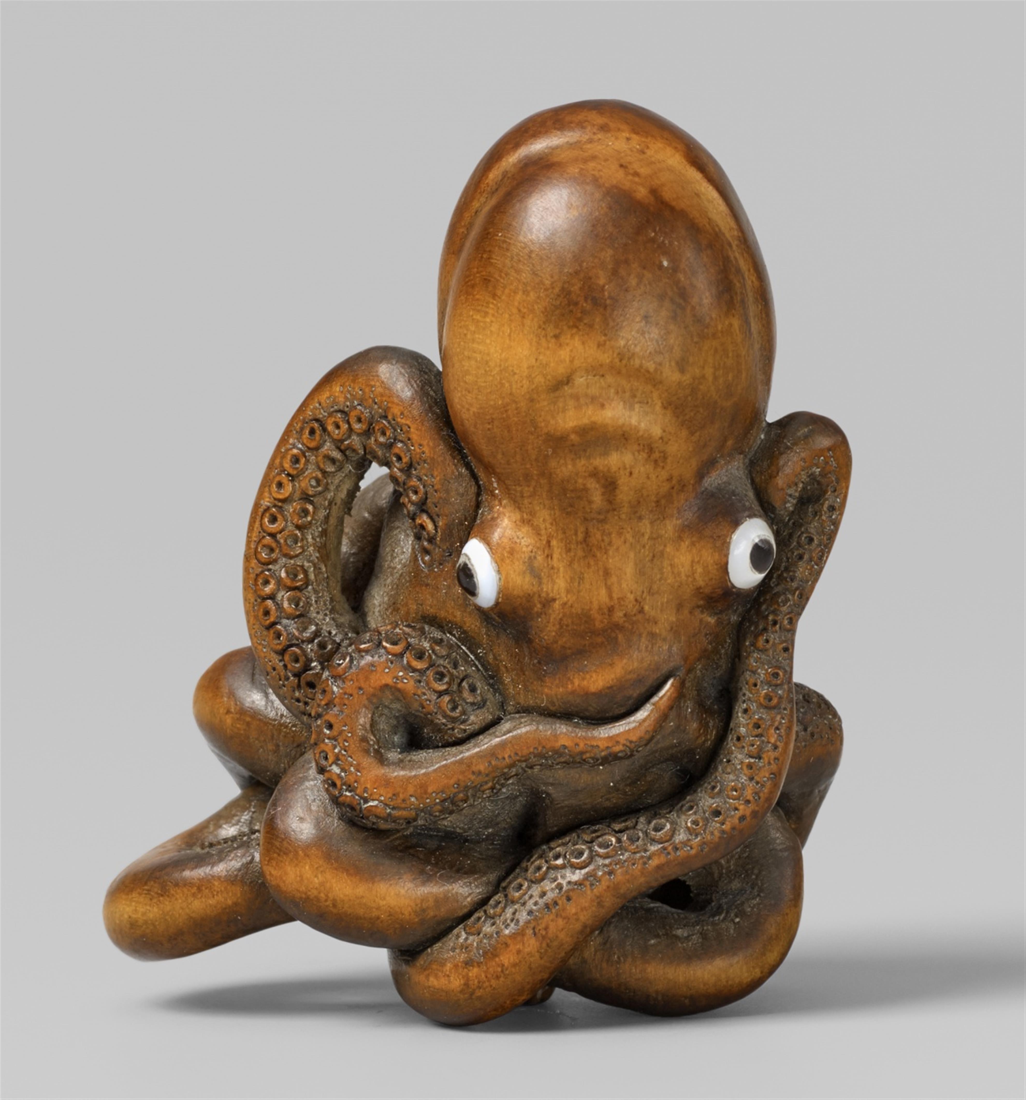 A large boxwood netsuke of an octopus. 20th century - image-1