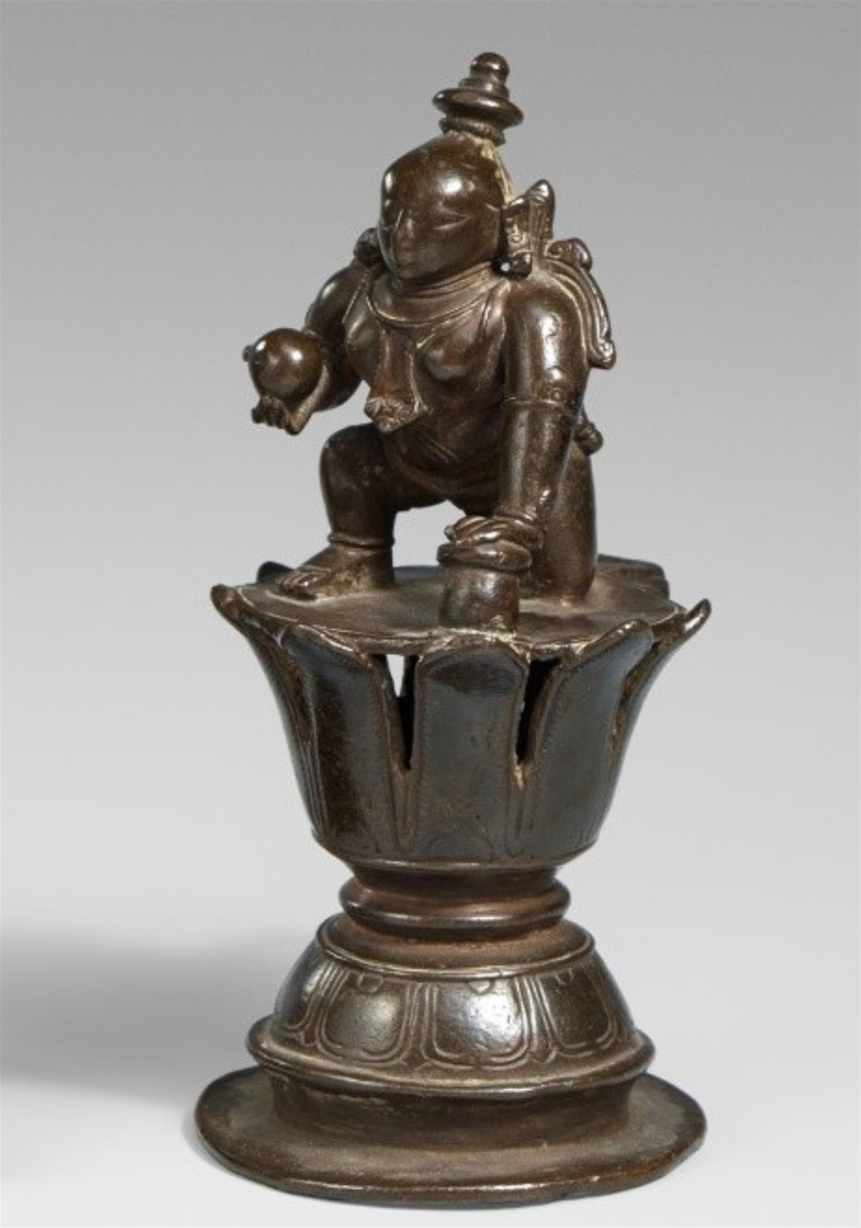 A South Indian copper alloy figure of Bala-Krishna. 14th/15th century - image-1