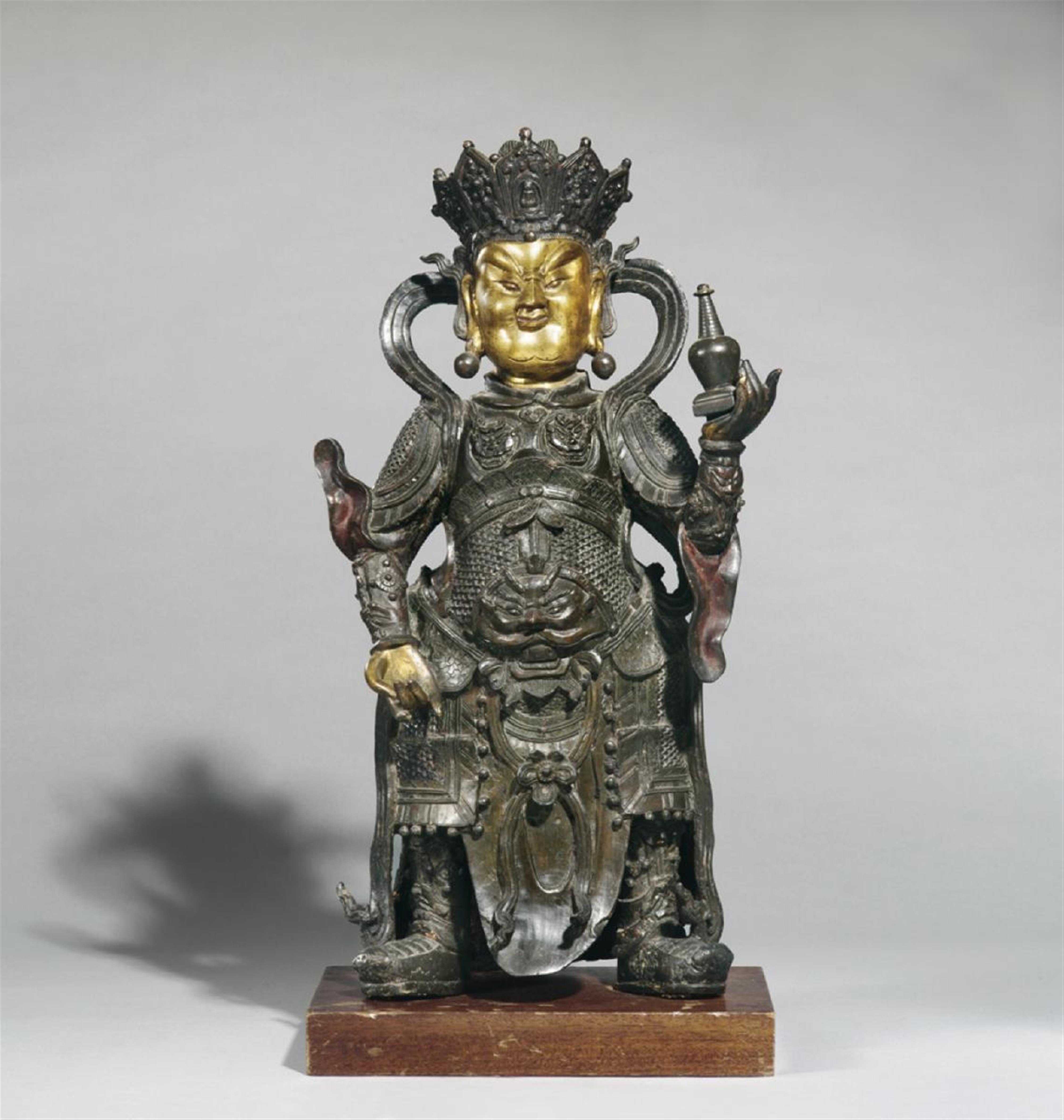 Große Figur eines Weltenwächters (vajrapani). Bronze. 17./18. Jh. - image-2