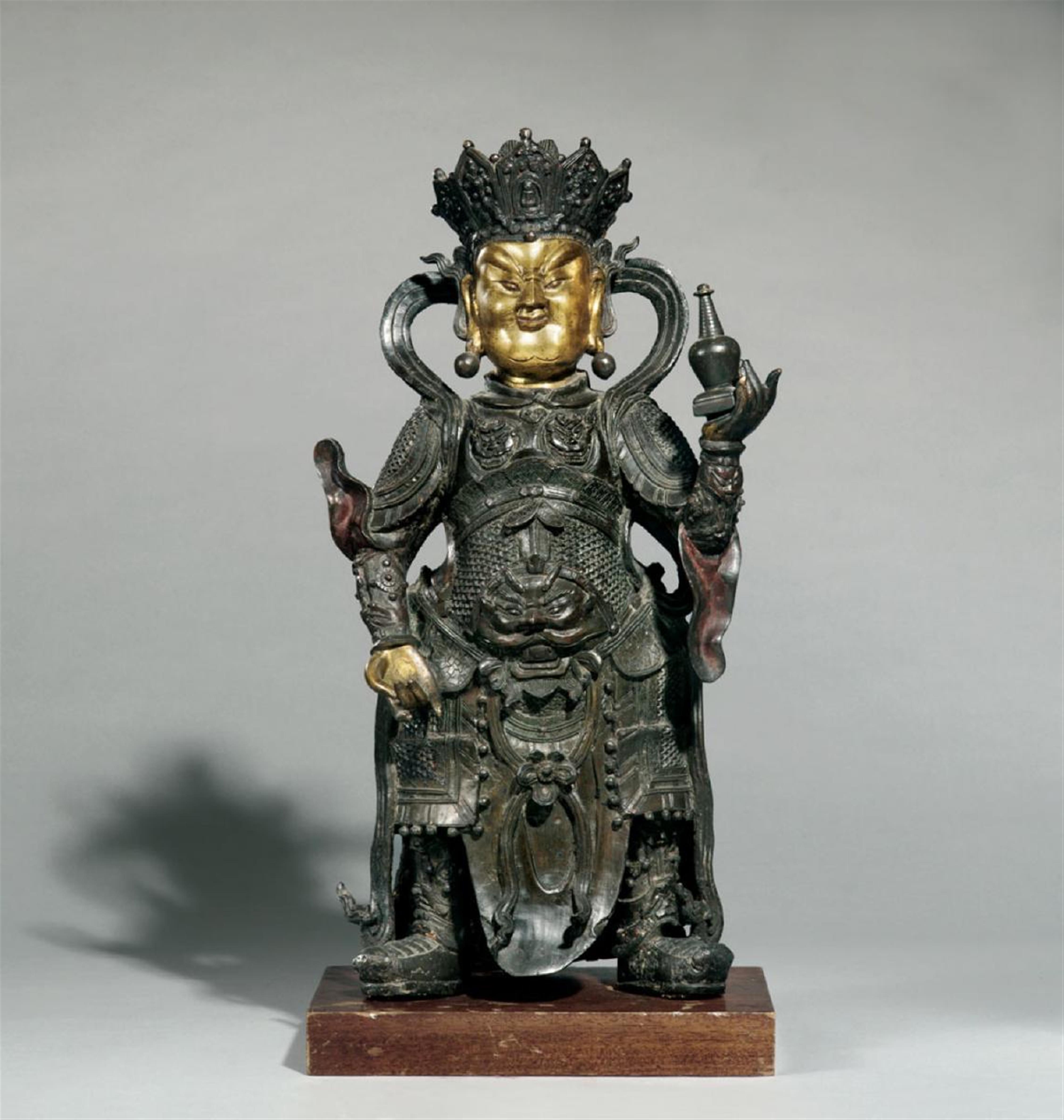 Große Figur eines Weltenwächters (vajrapani). Bronze. 17./18. Jh. - image-1
