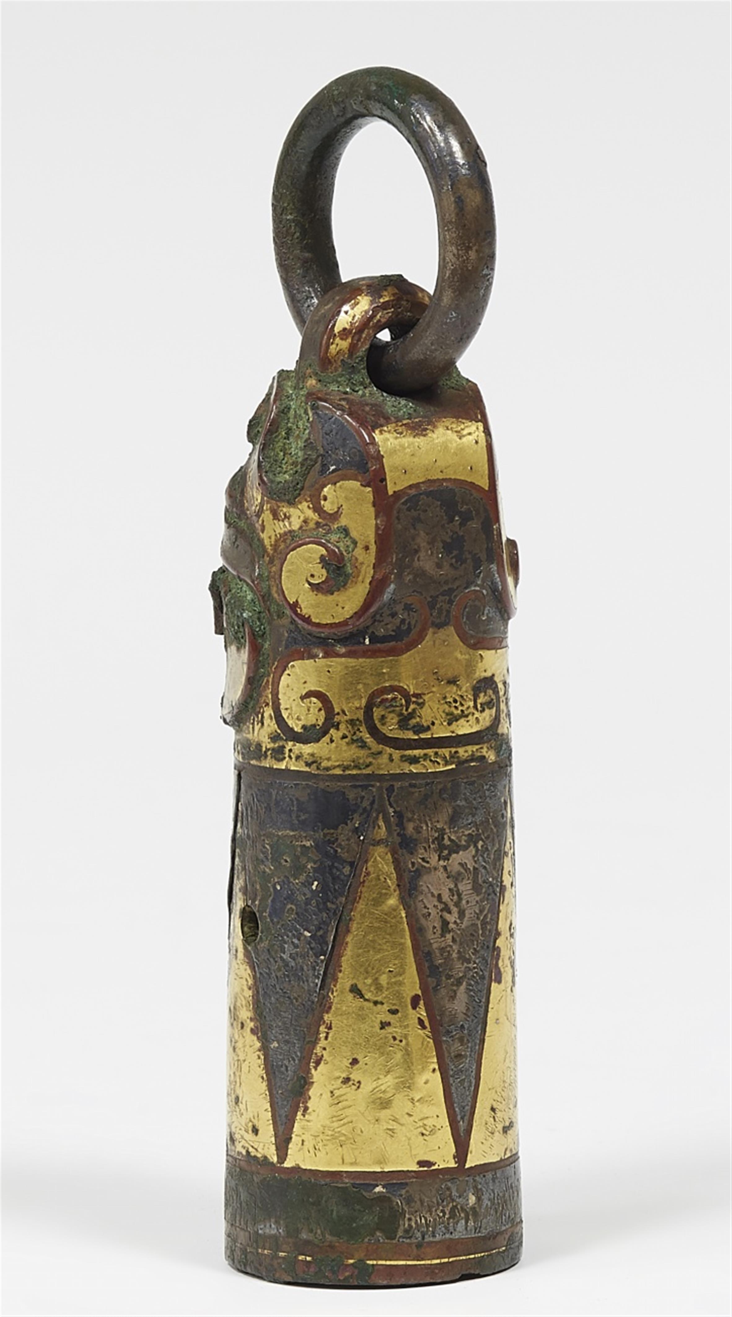 A gold and silver inlaid bronze fitting for a staff. Warring States period (480-221 BC) - image-2