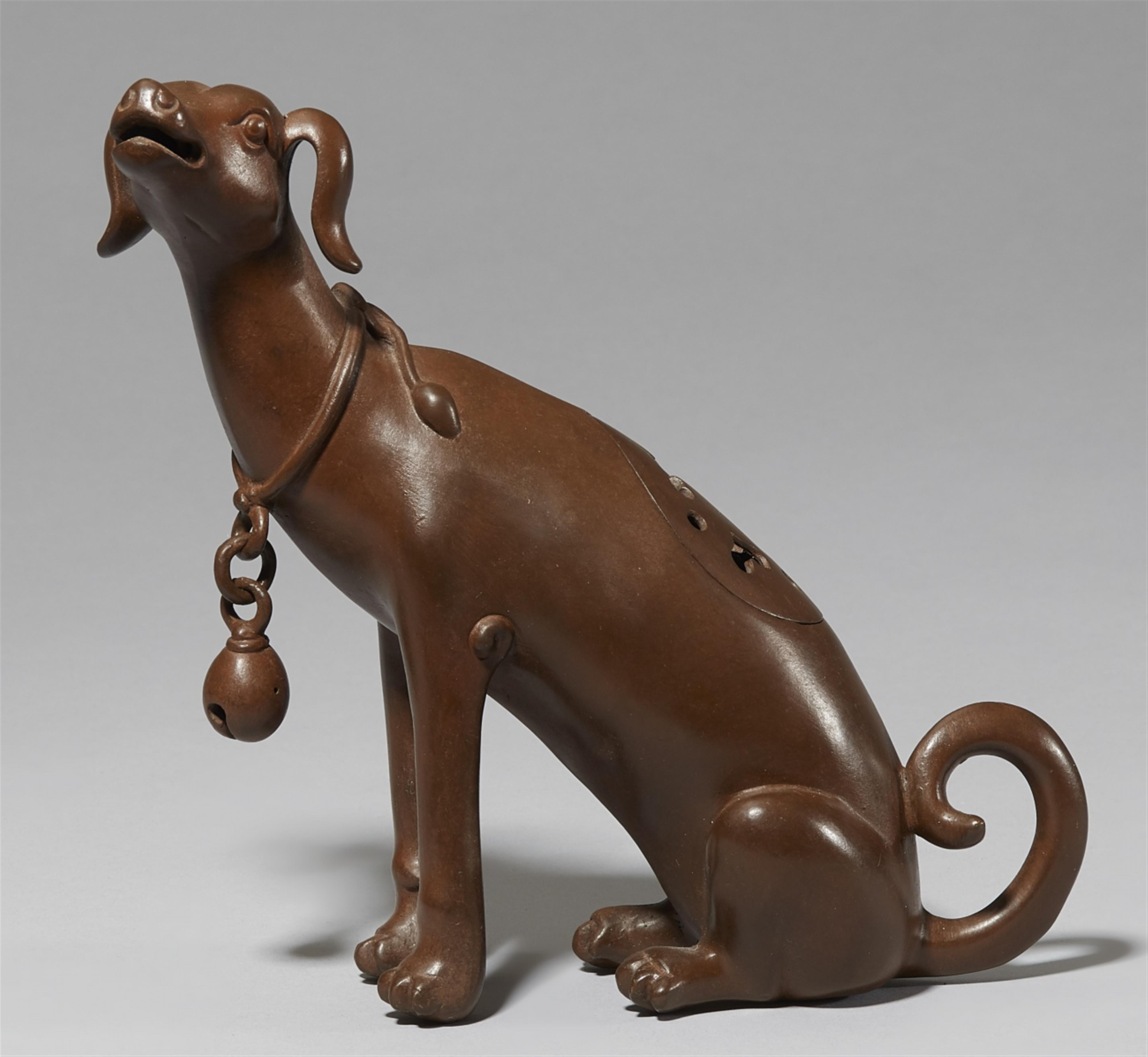 A bronze incense burner in shape of a whippet. Edo period or later - image-1