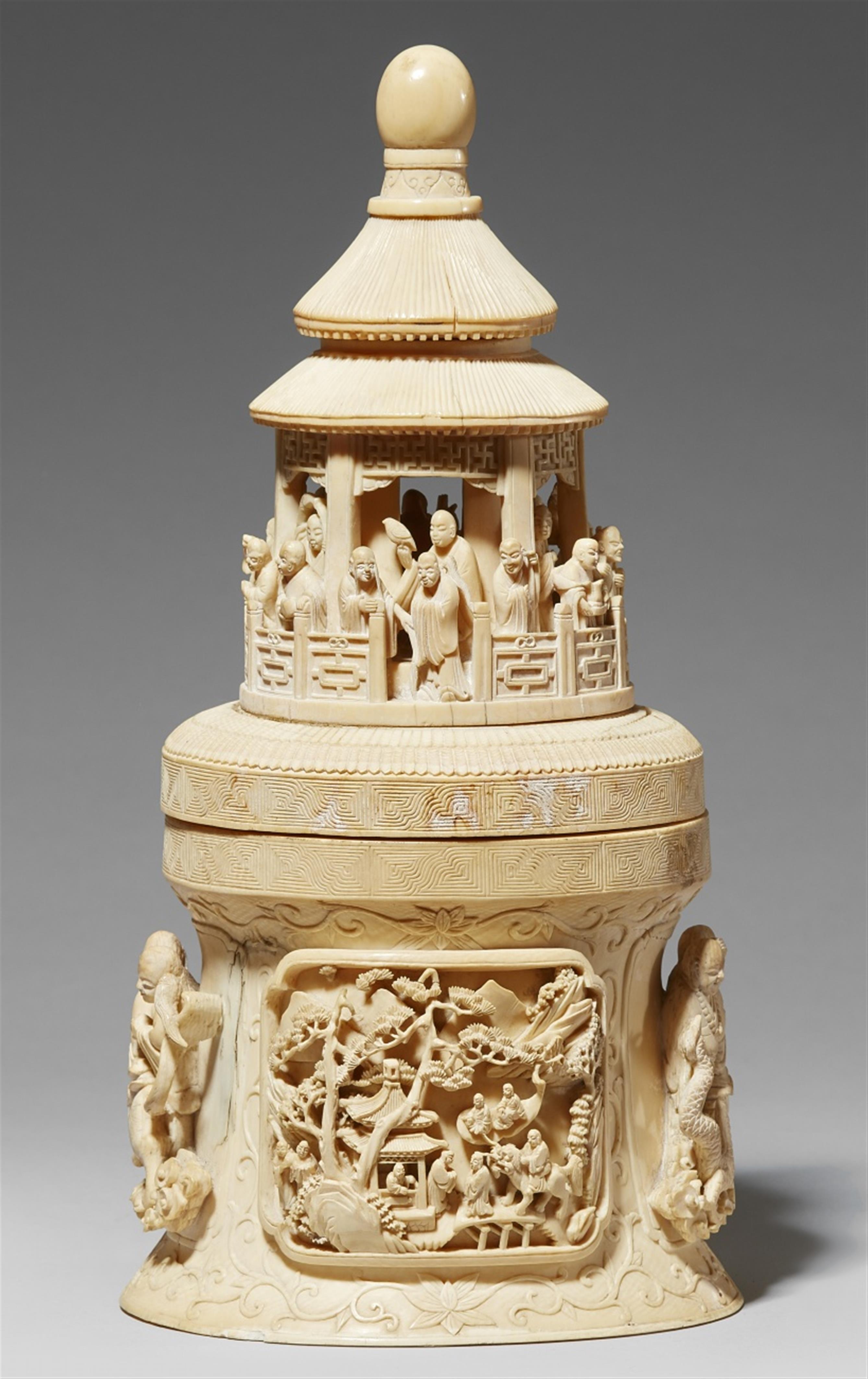 An ivory lid and neck of a large vase. Early 20th century - image-1