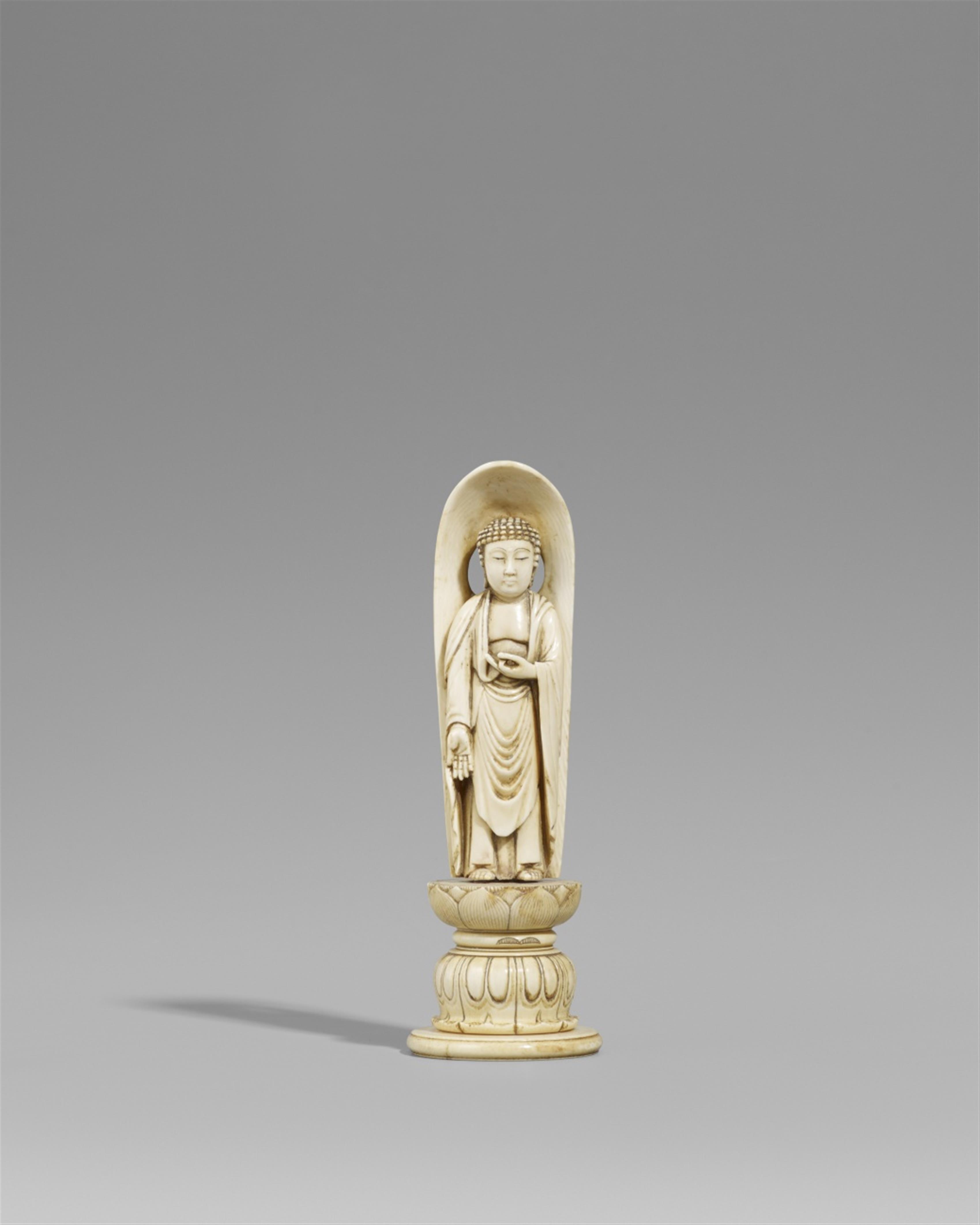 An ivory okimono of a Buddha. Late 19th century - image-1