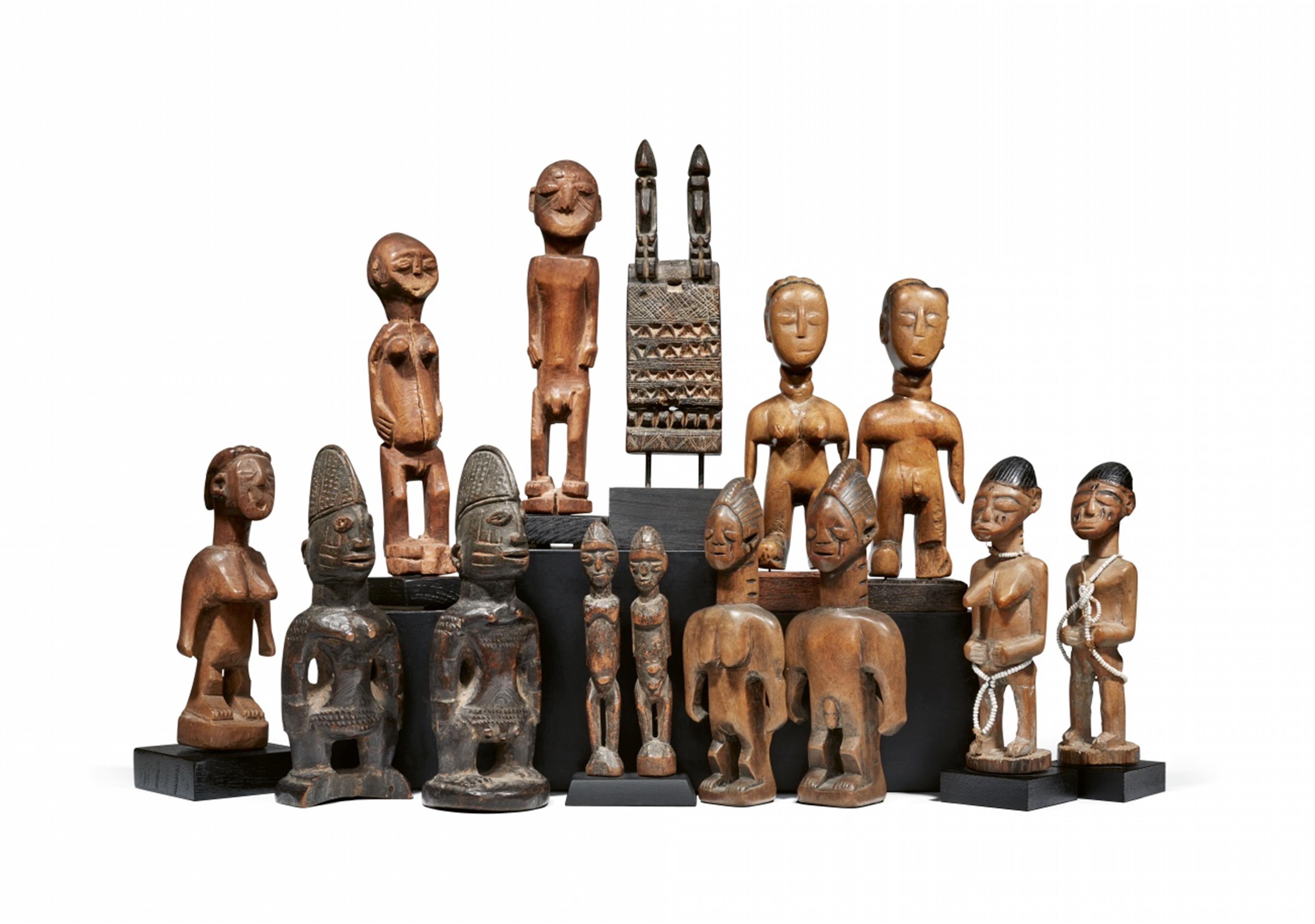 FOURTEEN WEST AFRICAN CARVINGS - image-1