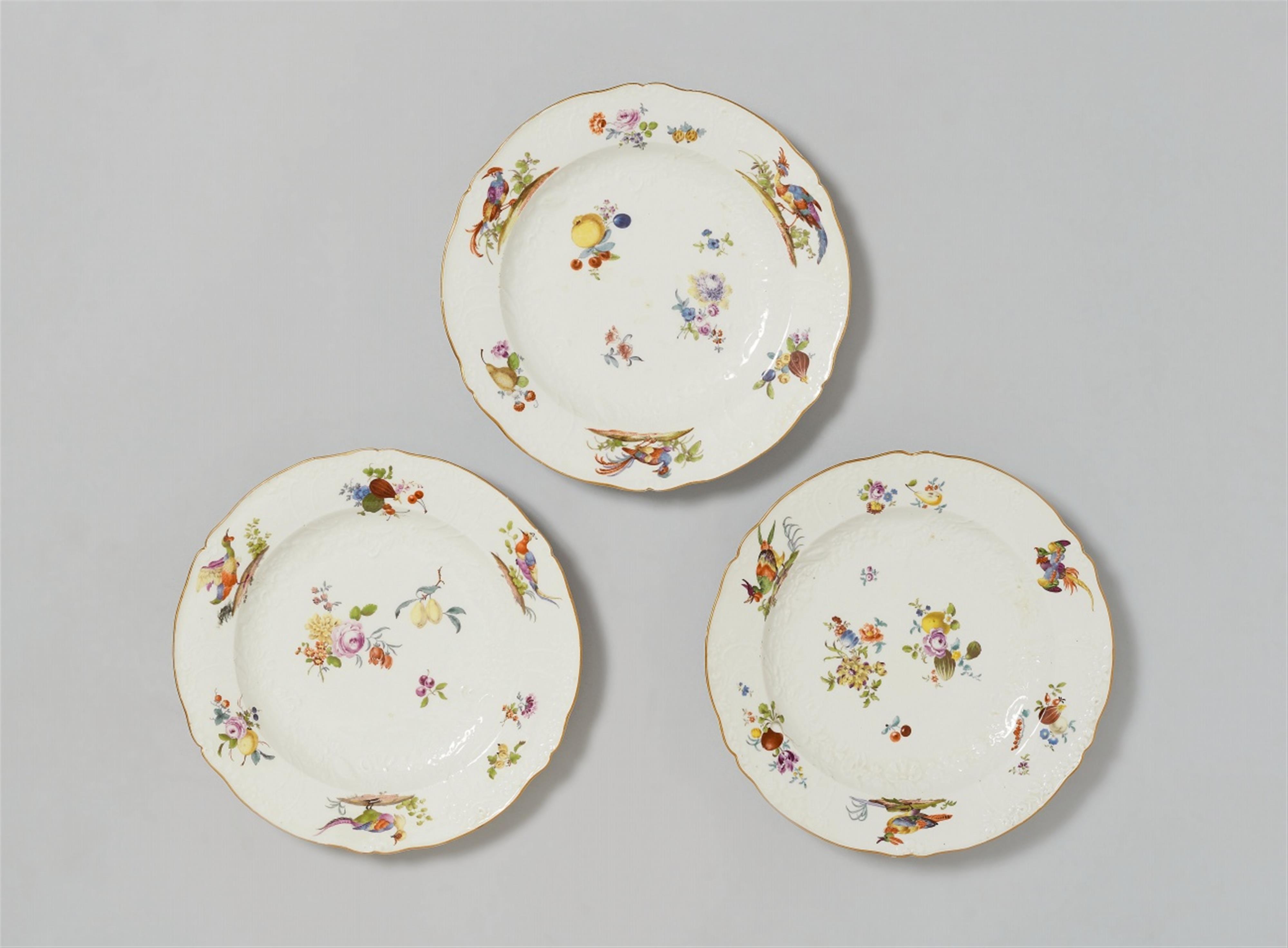 Three Meissen porcelain plates from a dinner service for Friedrich II - image-1