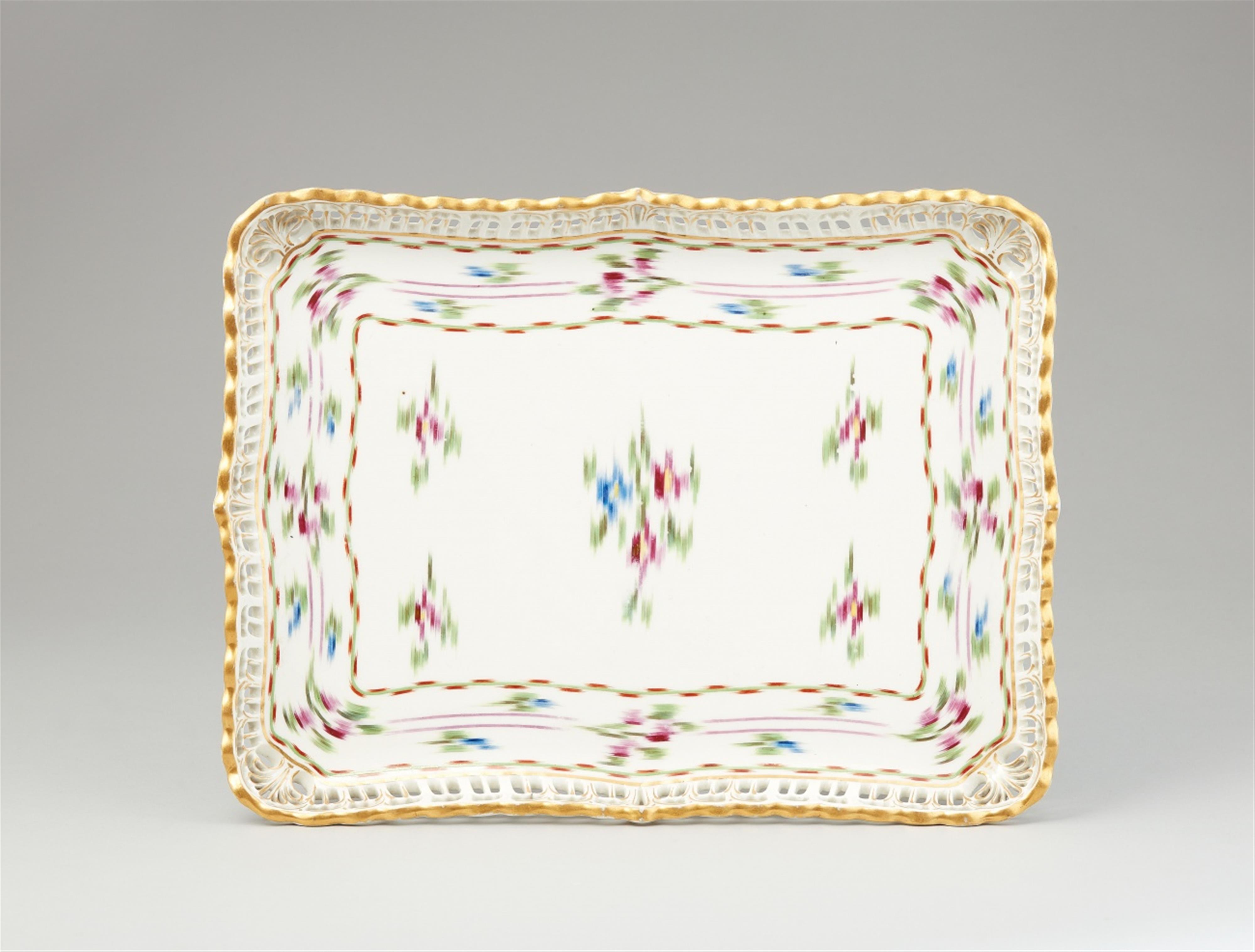 A Vienna porcelain platter with Atlas decor - image-1