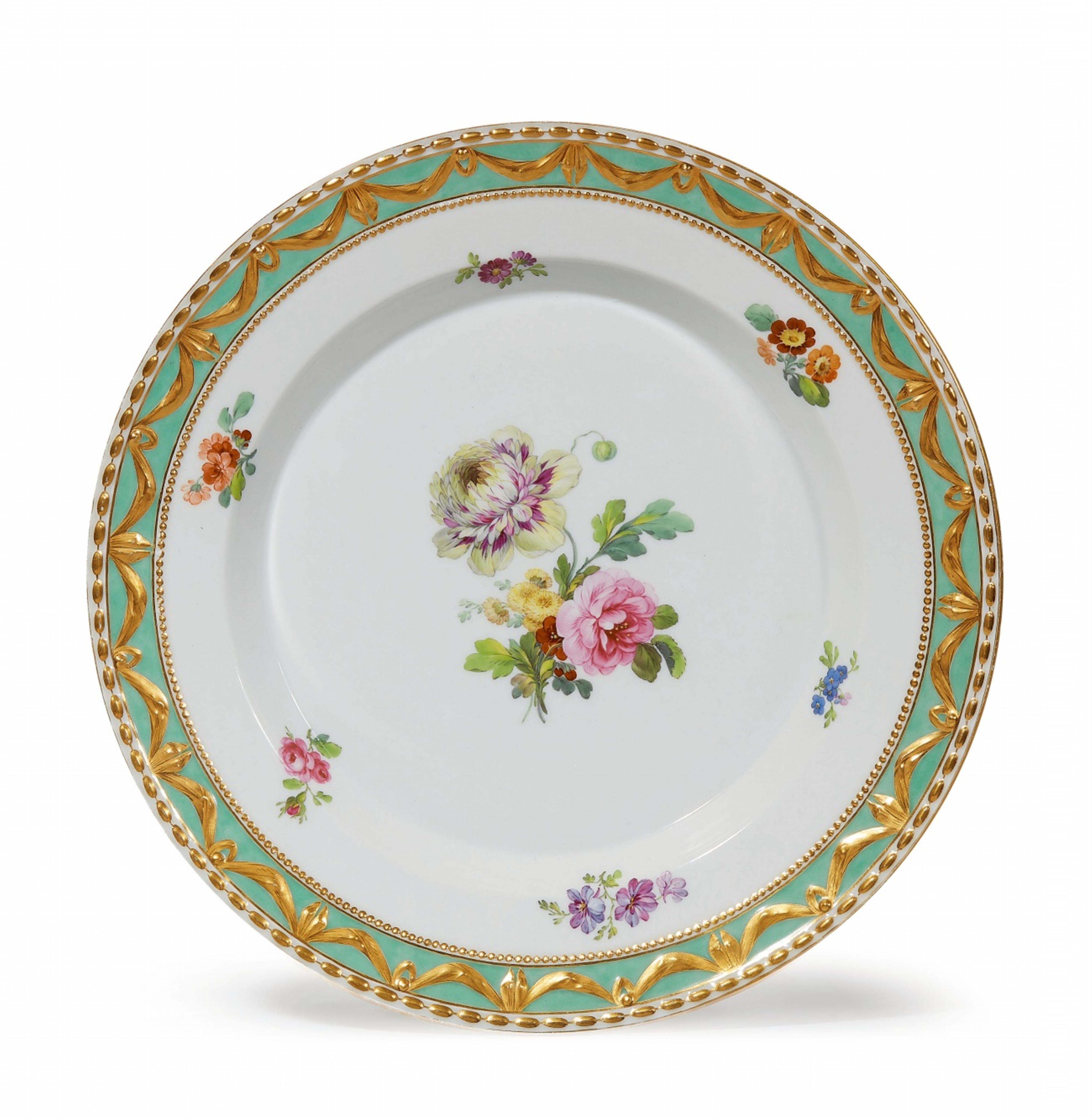 A Berlin KPM porcelain dinner plate from a royal dinner service - image-1