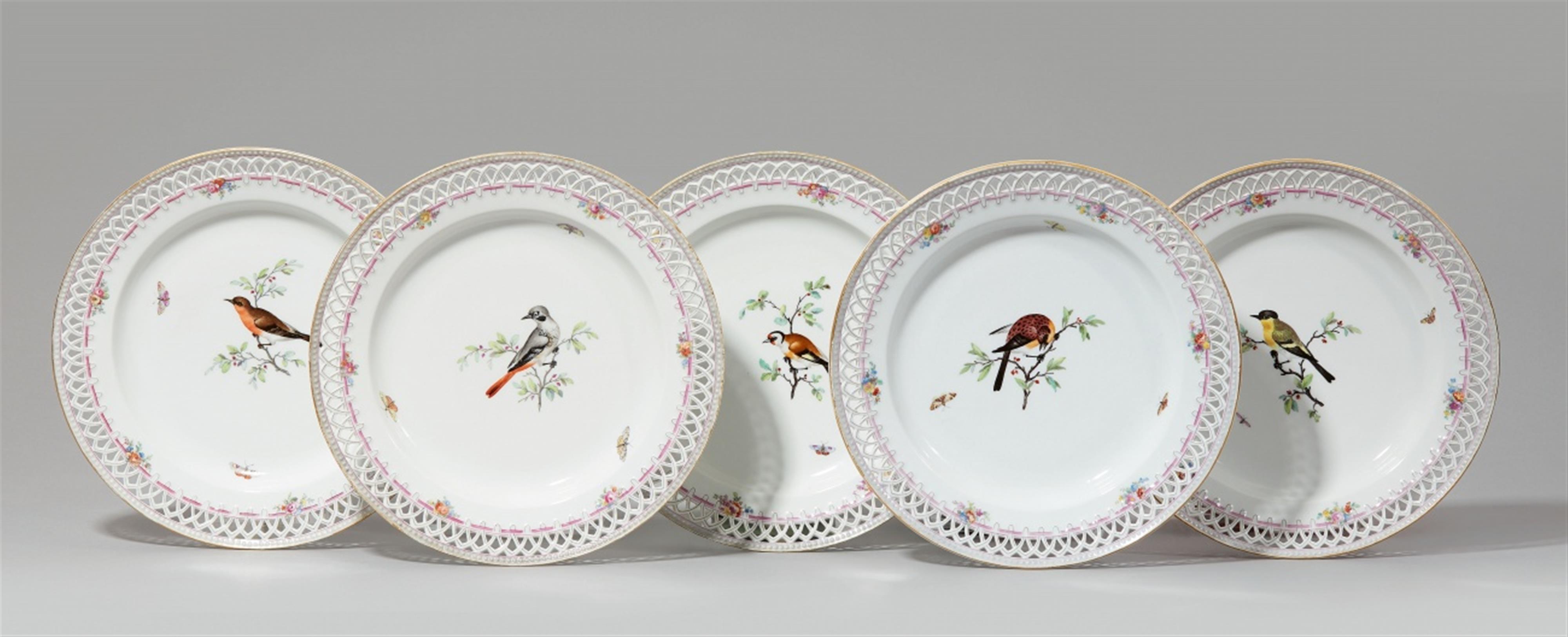 Five Berlin KPM porcelain dessert plates from a dinner service with Continental birds - image-1