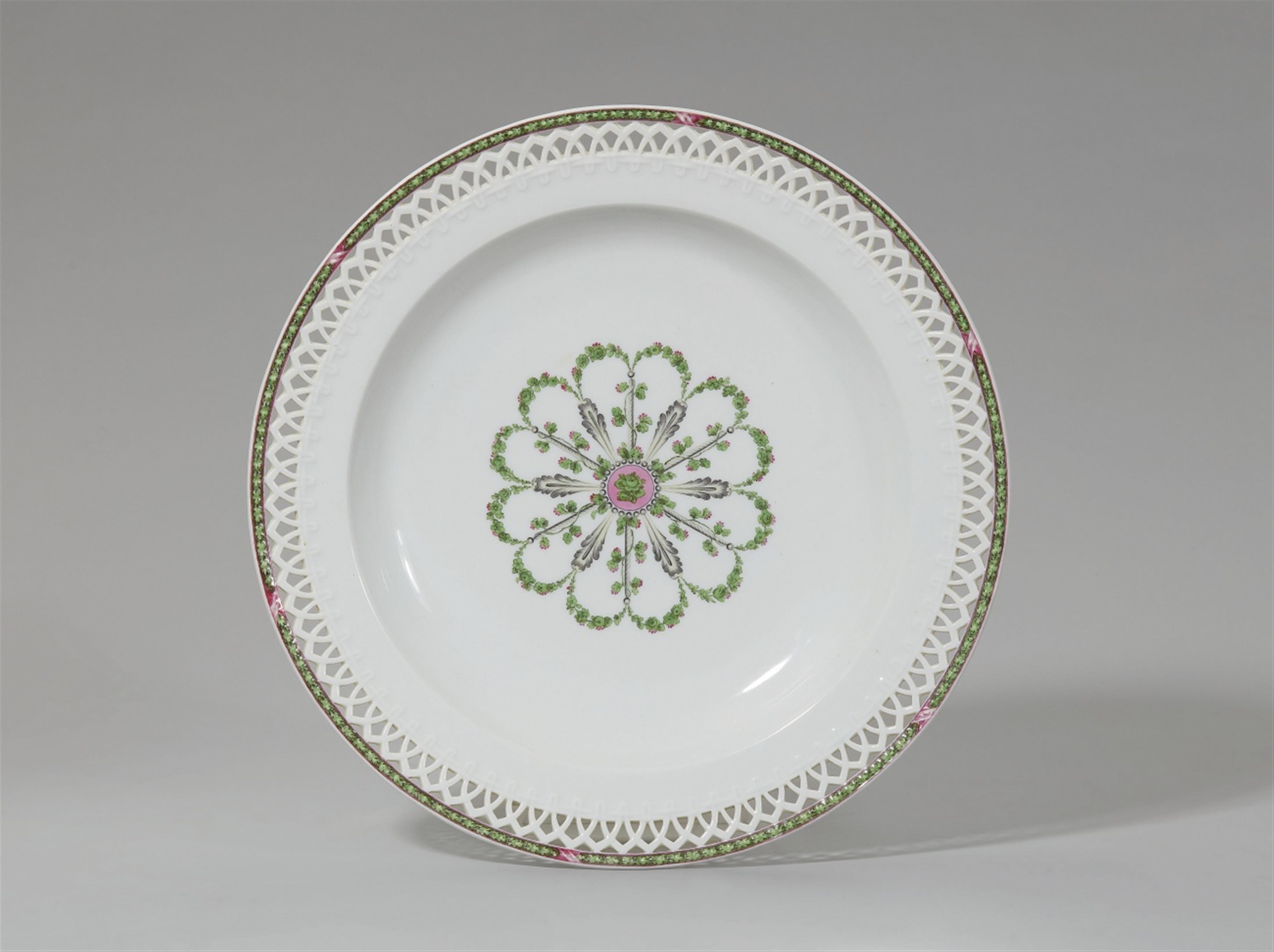 A Berlin KPM porcelain dessert platter from a dinner service with an oak leaf border - image-1