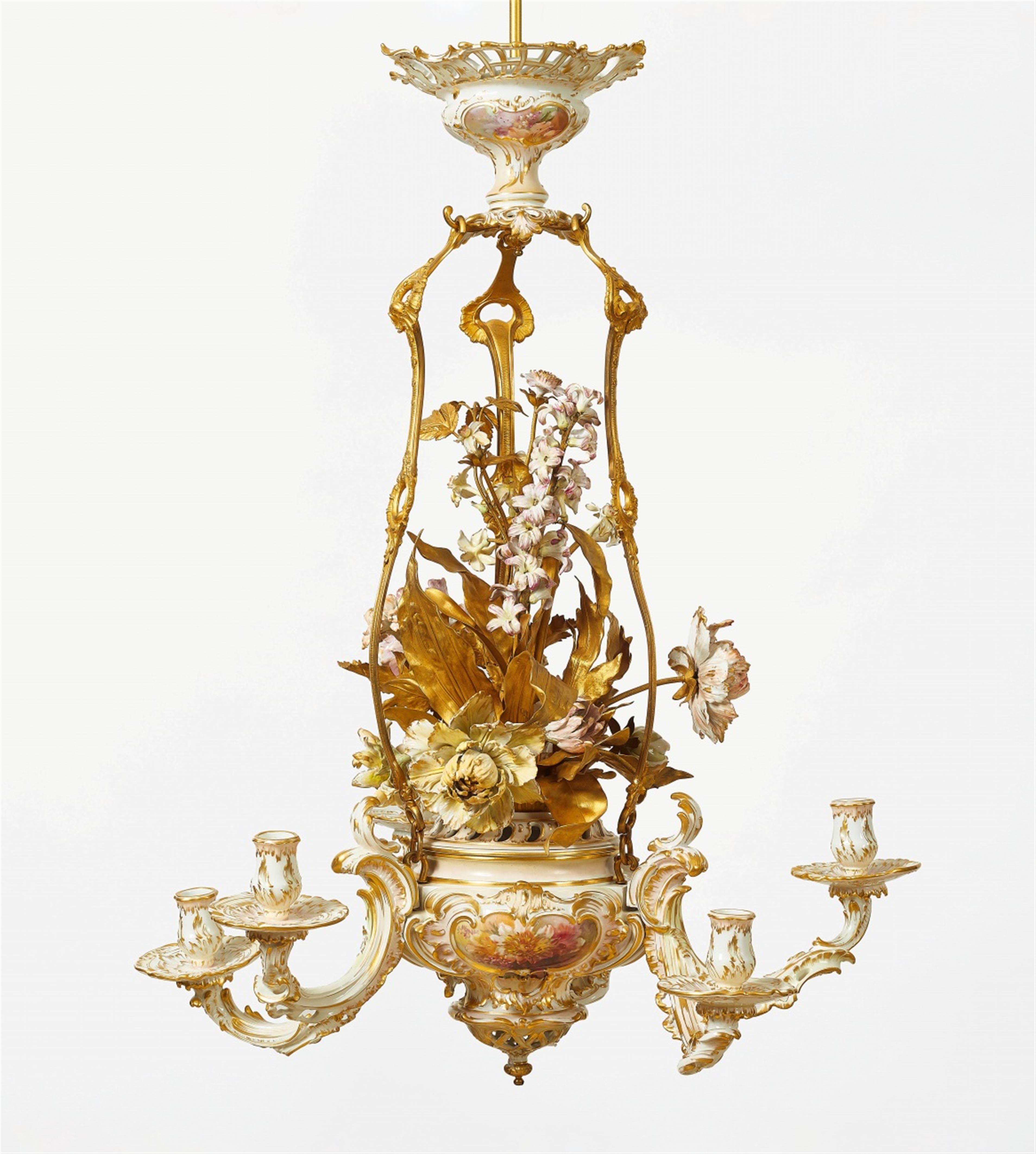A magnificent Berlin KPM porcelain chandelier with "weichmalerei" decor - image-1