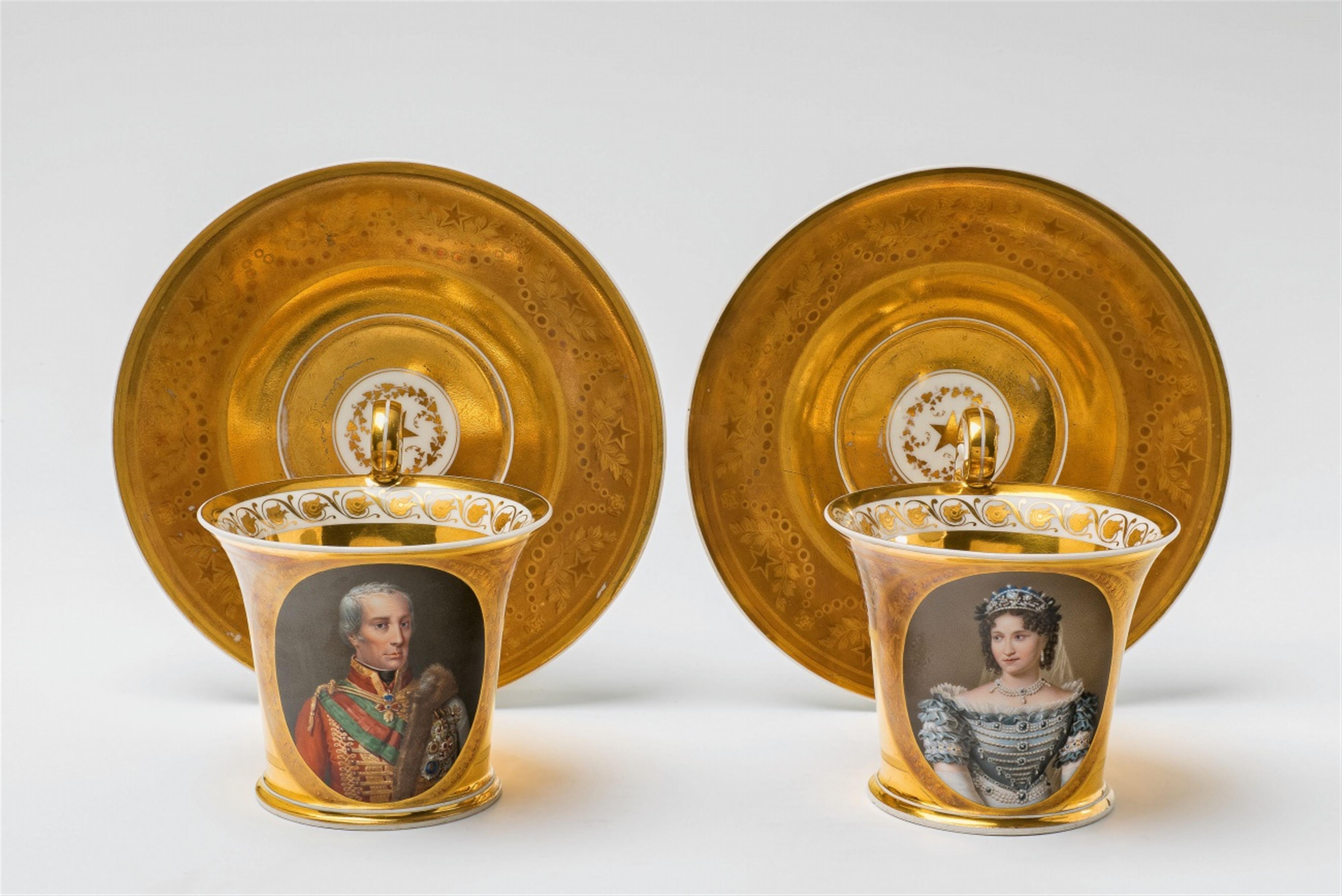 A pair of cups with portraits of Emperor Francis II and Empress Caroline Augusta - image-1