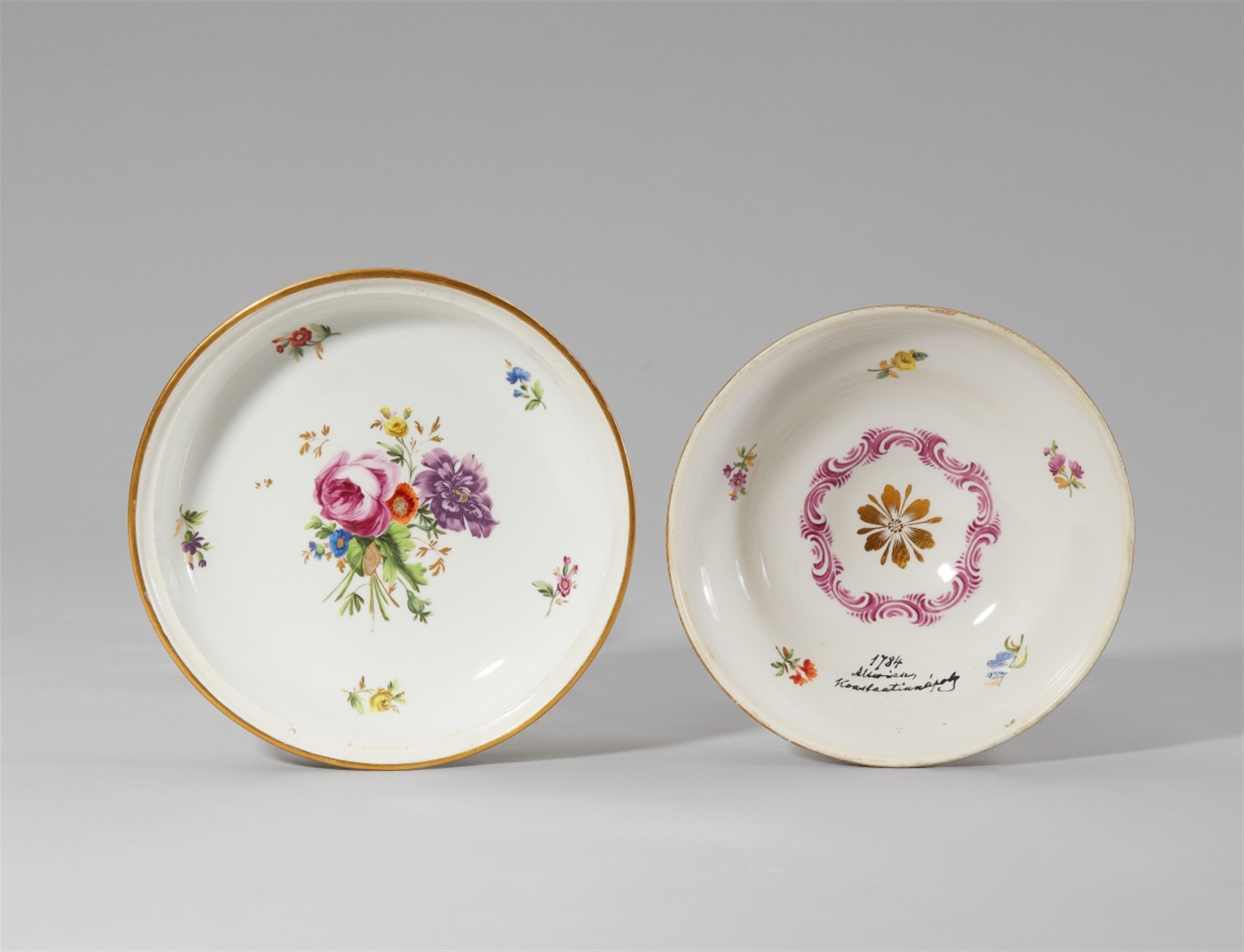 A Vienna porcelain dish and cover with yellow mosaic decor - image-2