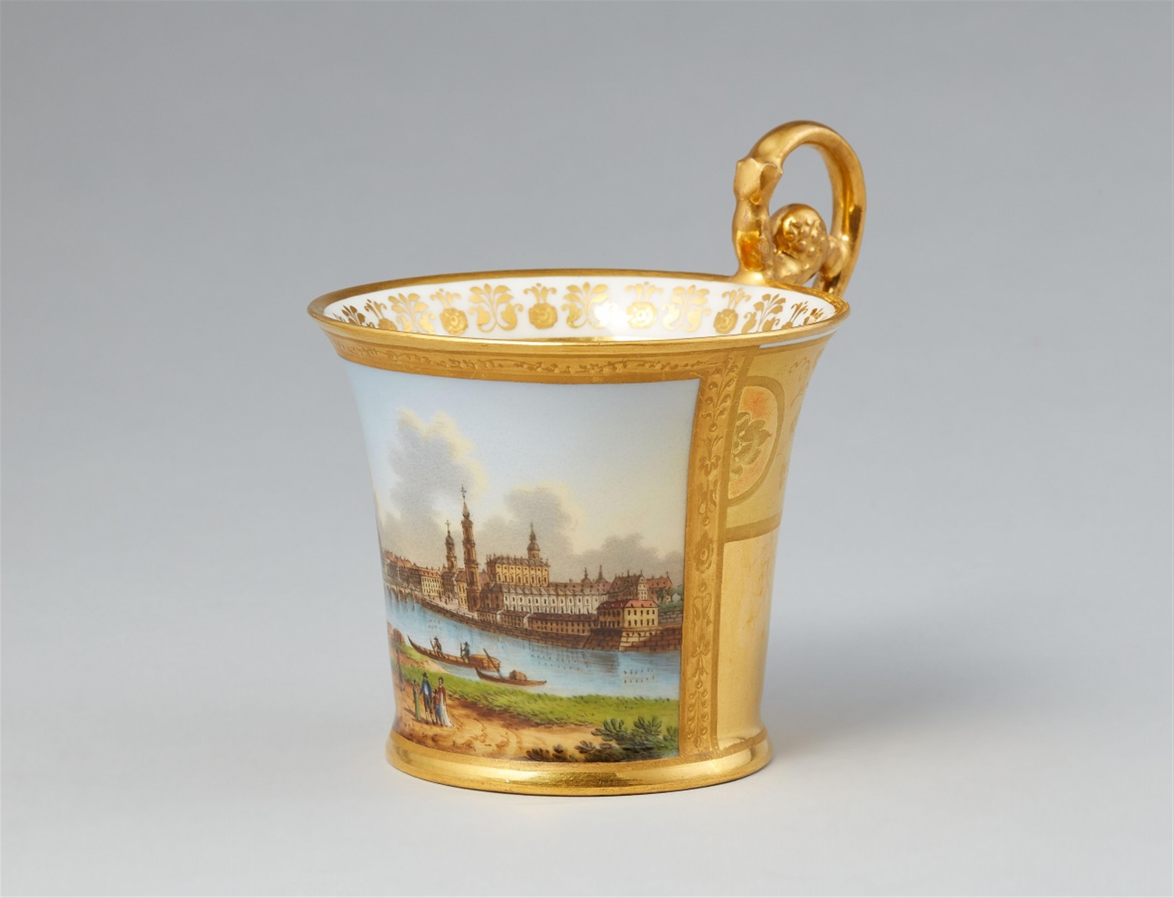 A Vienna porcelain cup and saucer with a view of Dresden - image-2