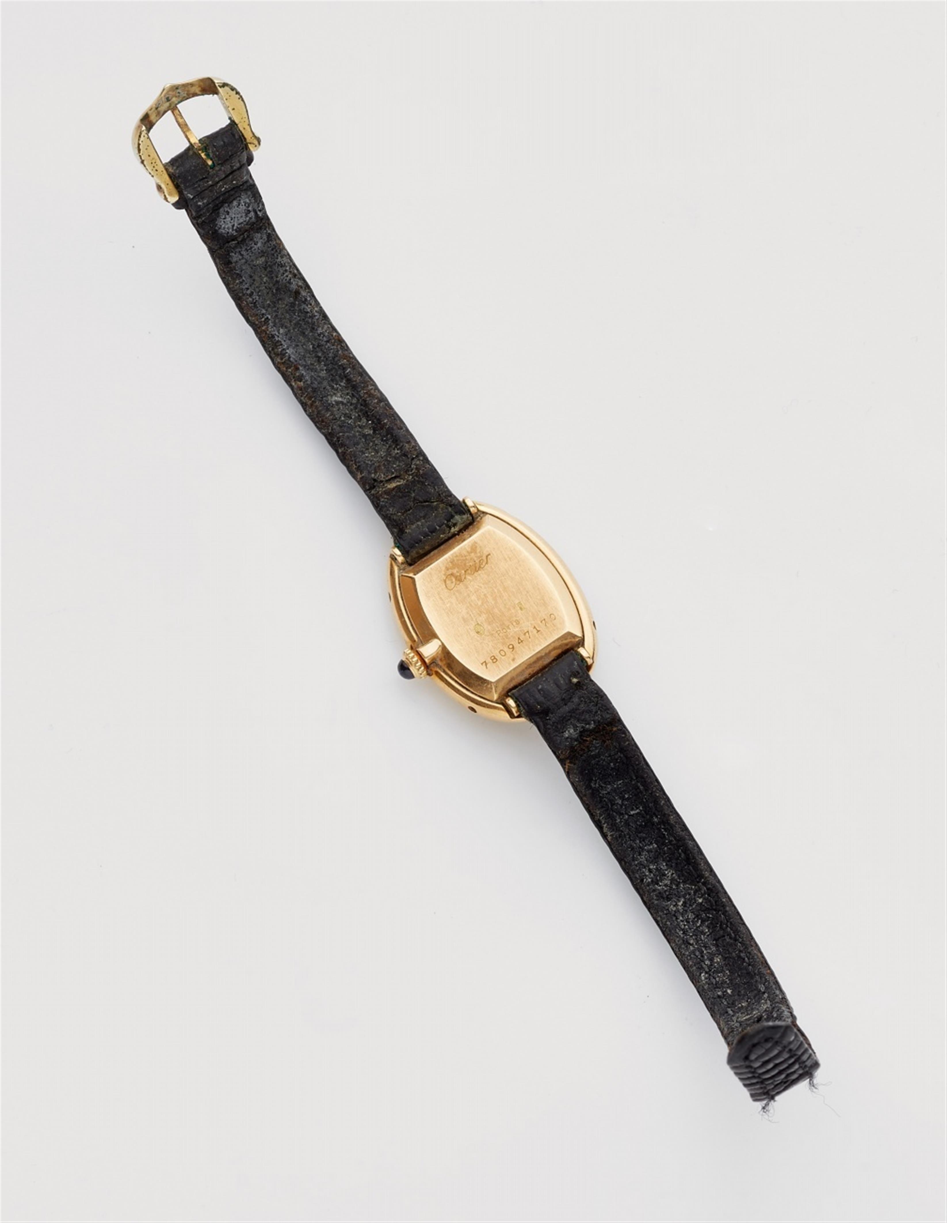 An 18k gold ladies "Baignoire" wristwatch - image-2