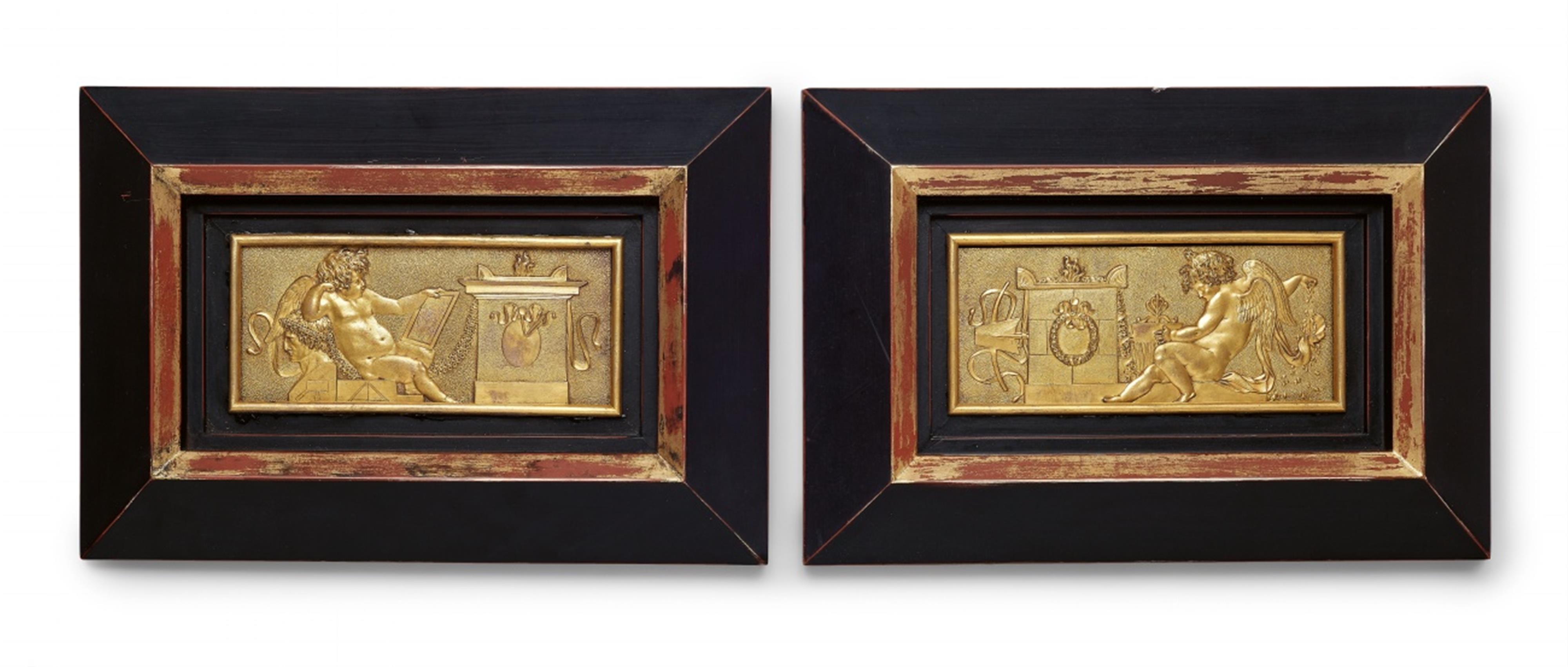Paar Reliefplaketten mit opfernden Putti - image-1