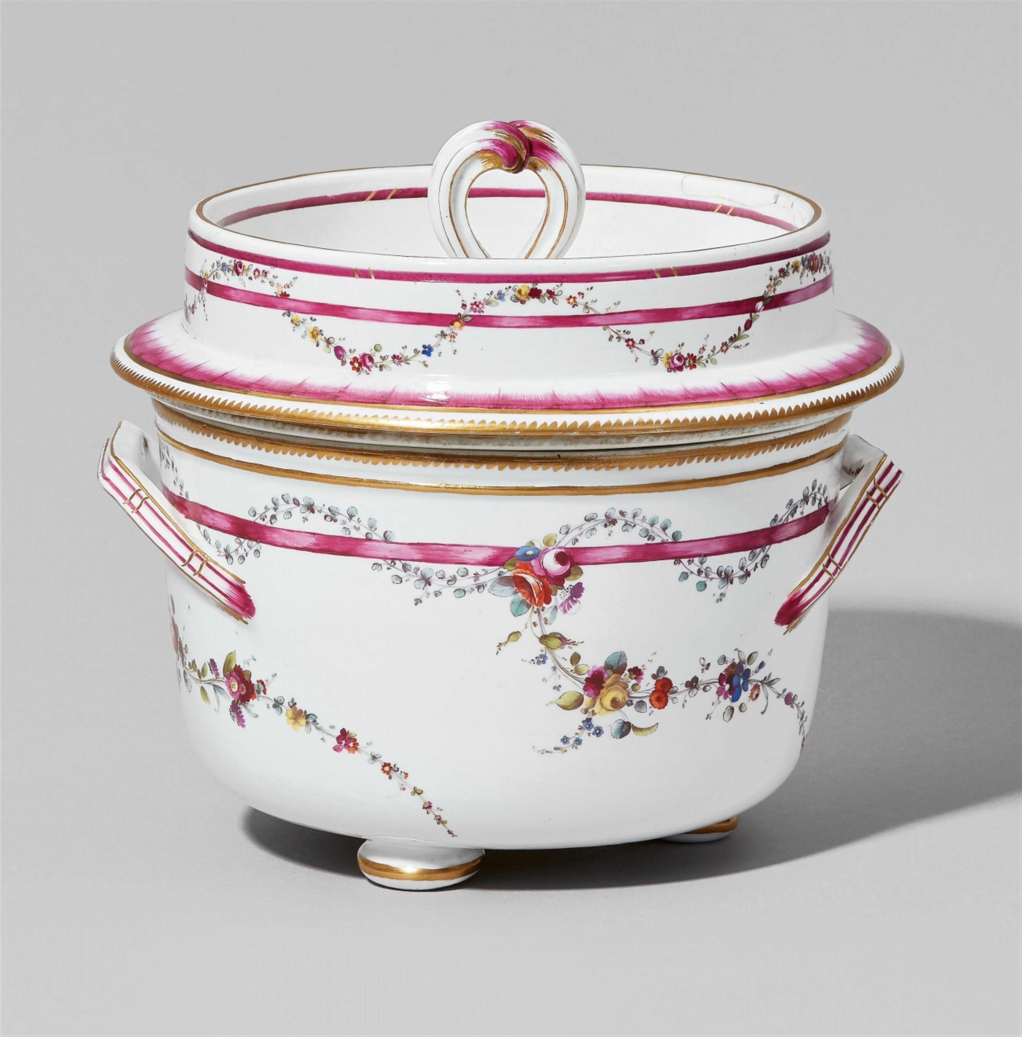 A three-piece Ansbach porcelain ice pail with floral garlands - image-1