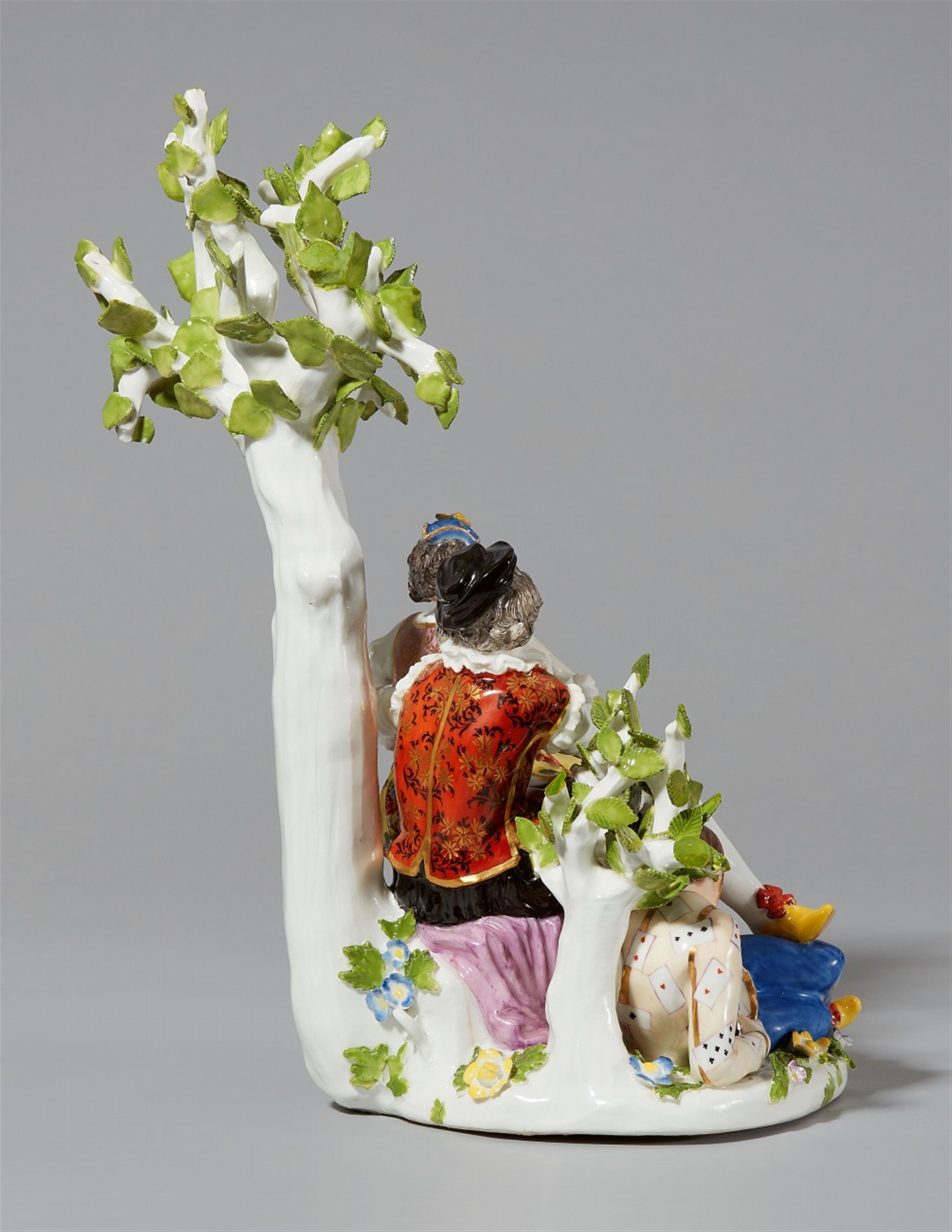 A Meissen porcelain model, the indiscreet Harlequin - image-3