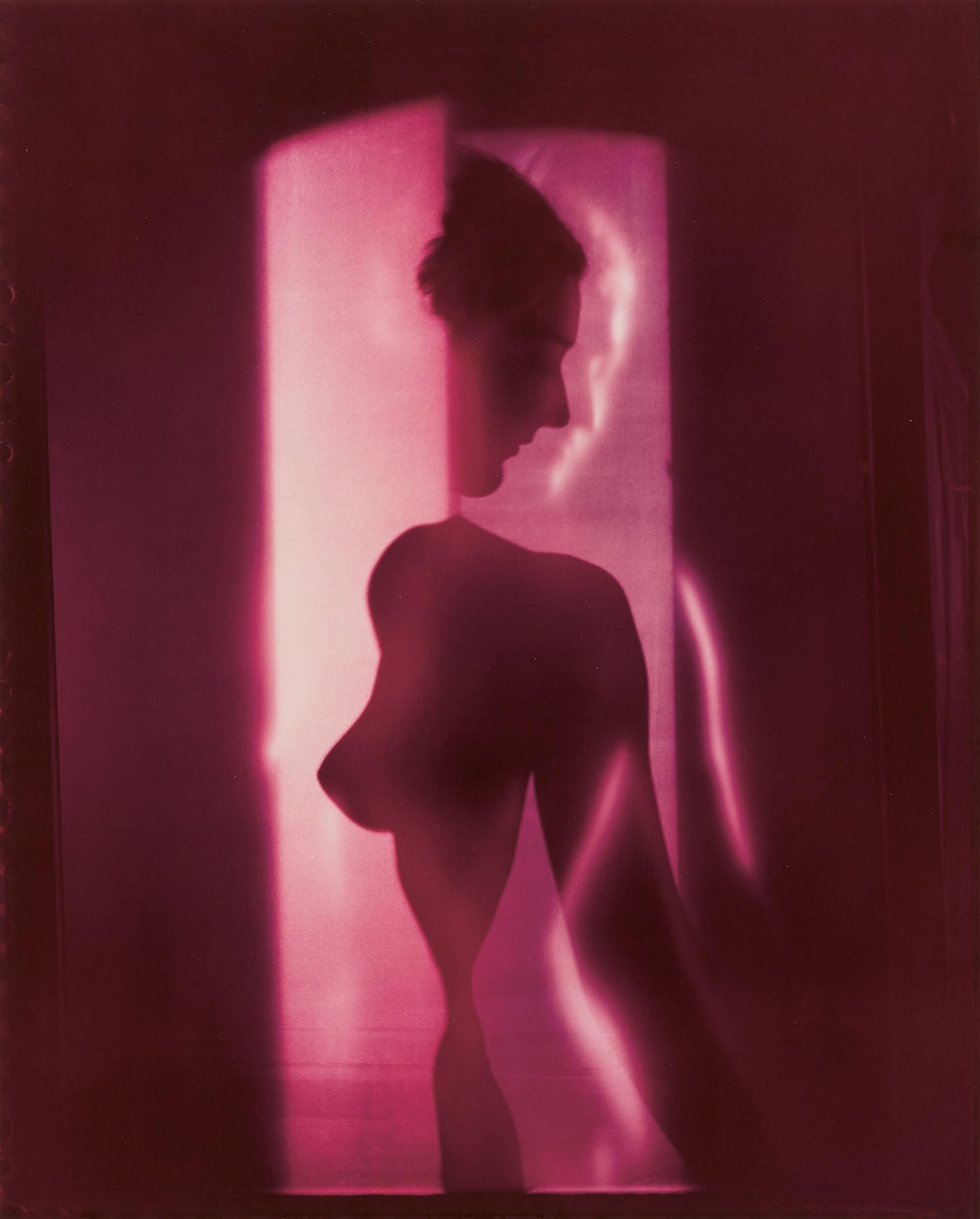 Erwin Blumenfeld - Cubistic Purple Nude, New York - image-1