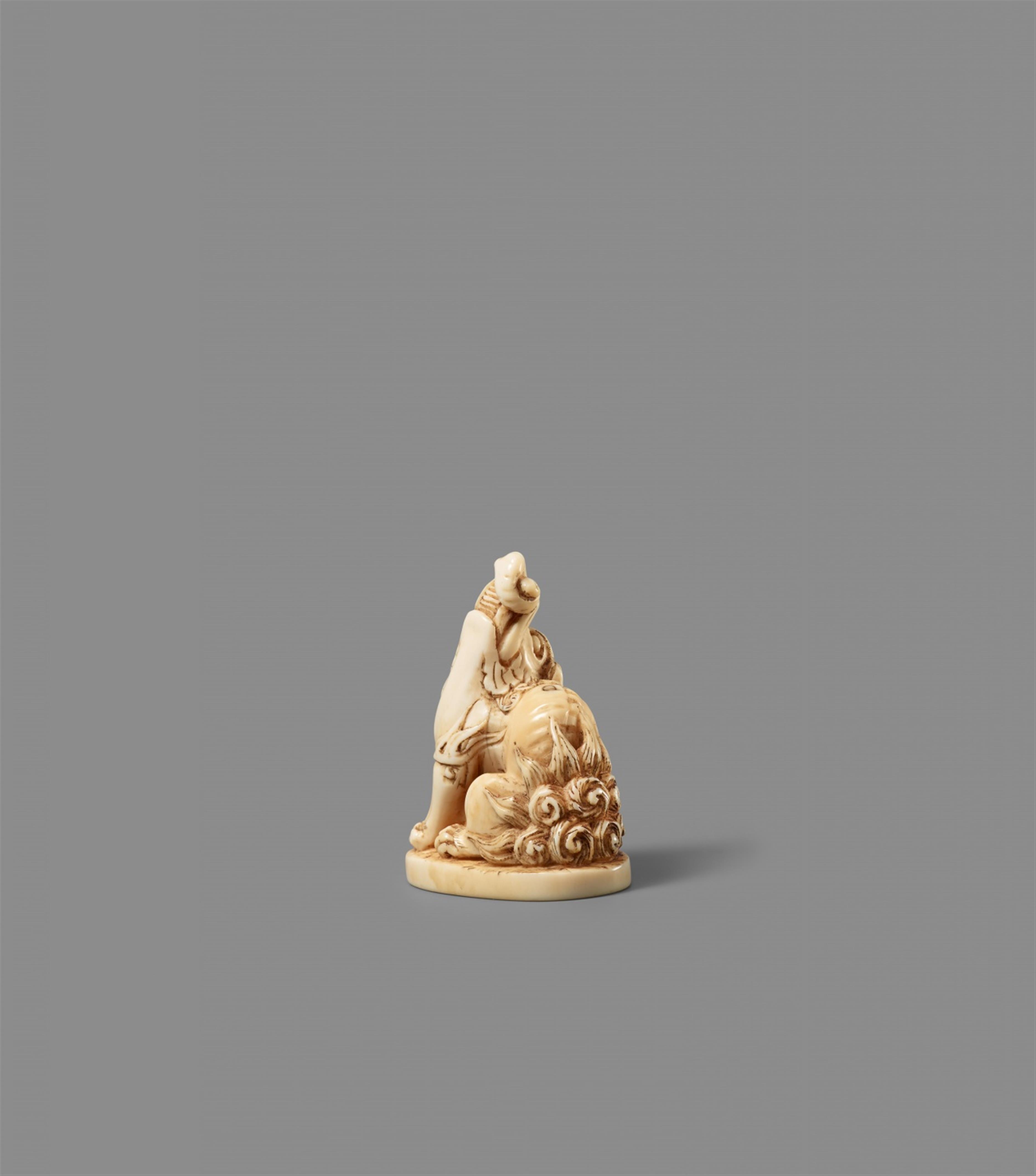 An ivory netsuke of a baku. 18th century - image-1