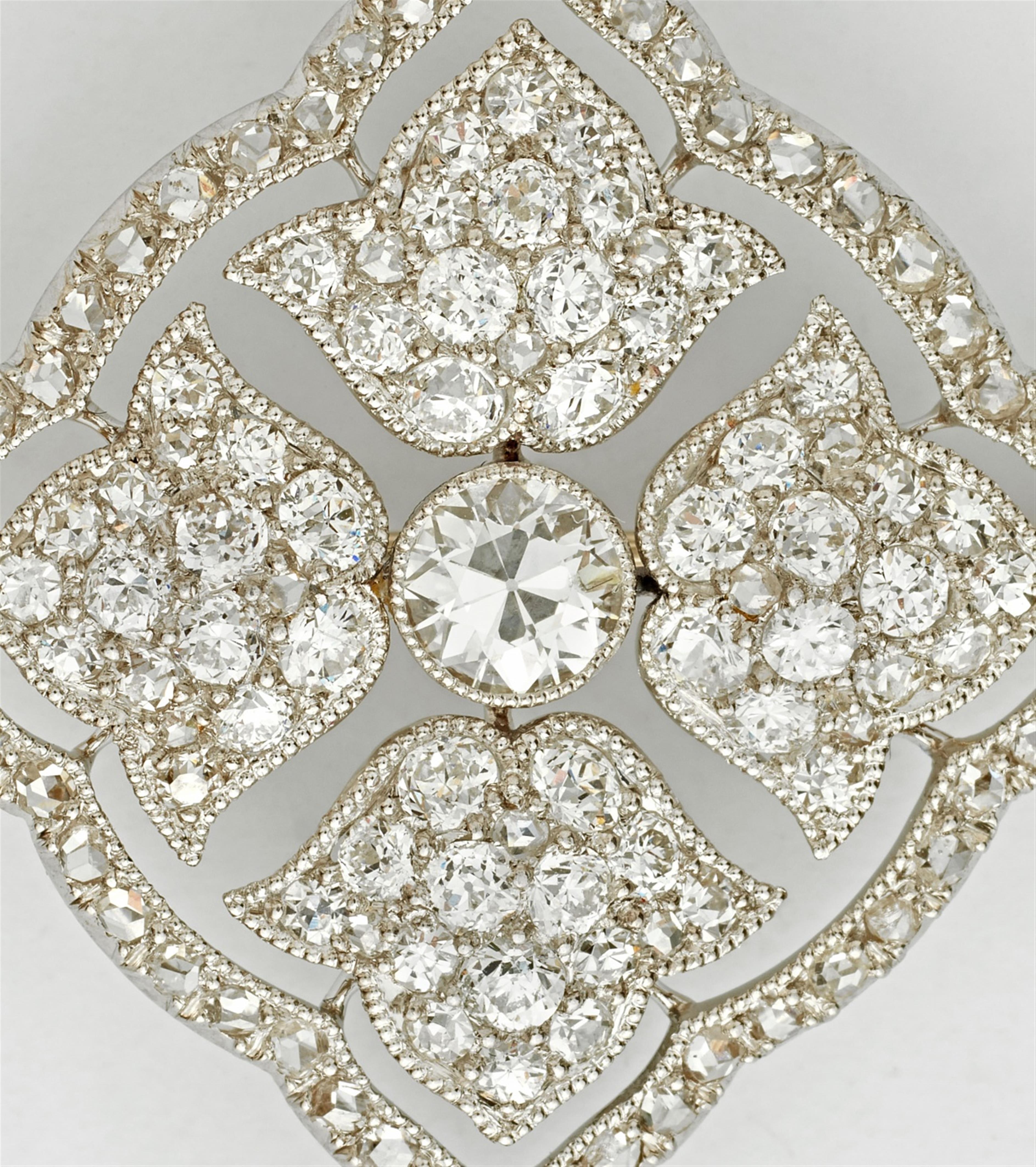 Belle Epoque-Brosche mit Diamanten - image-2