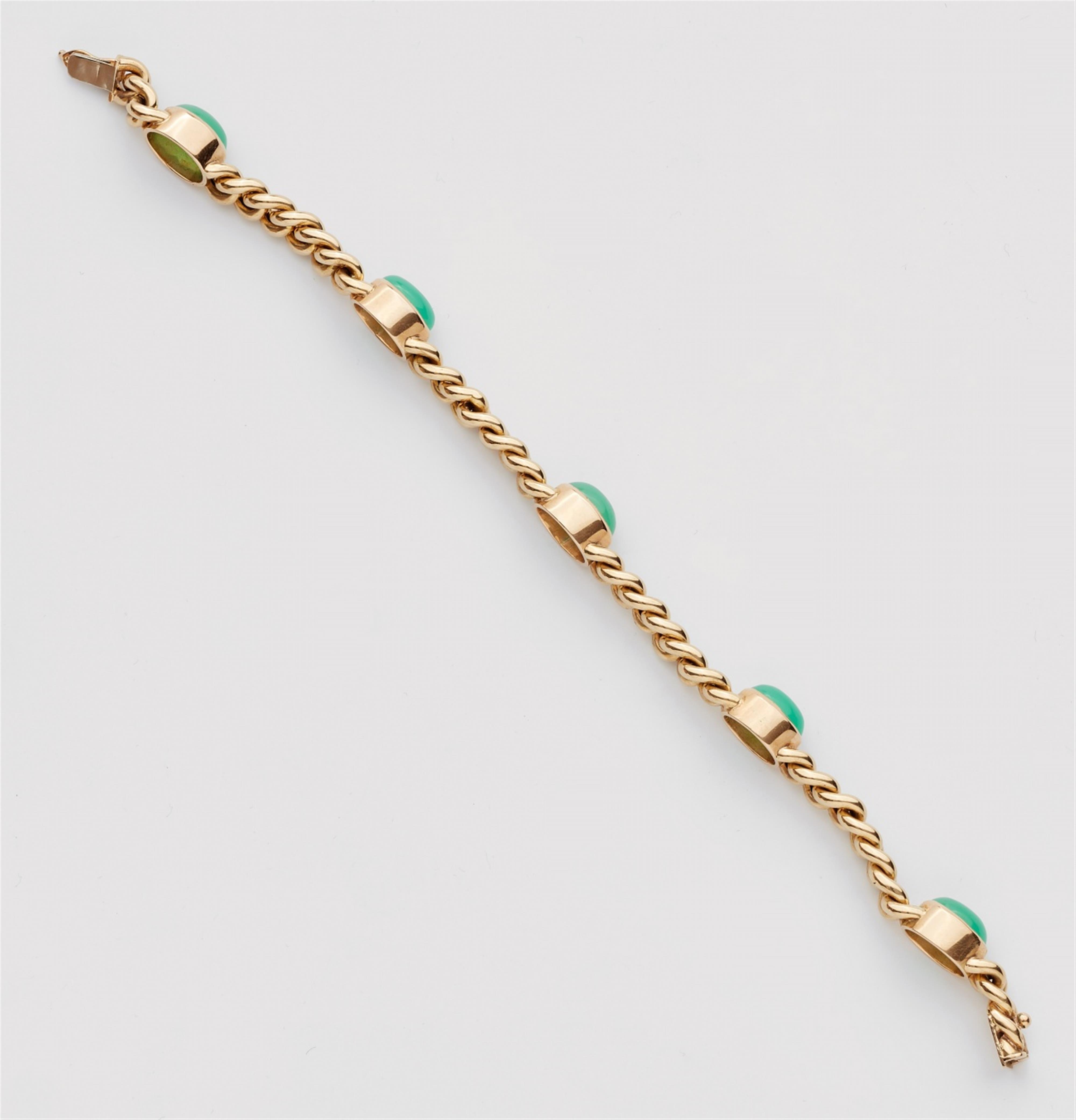 A 14k gold and chrysoprase bracelet - image-2