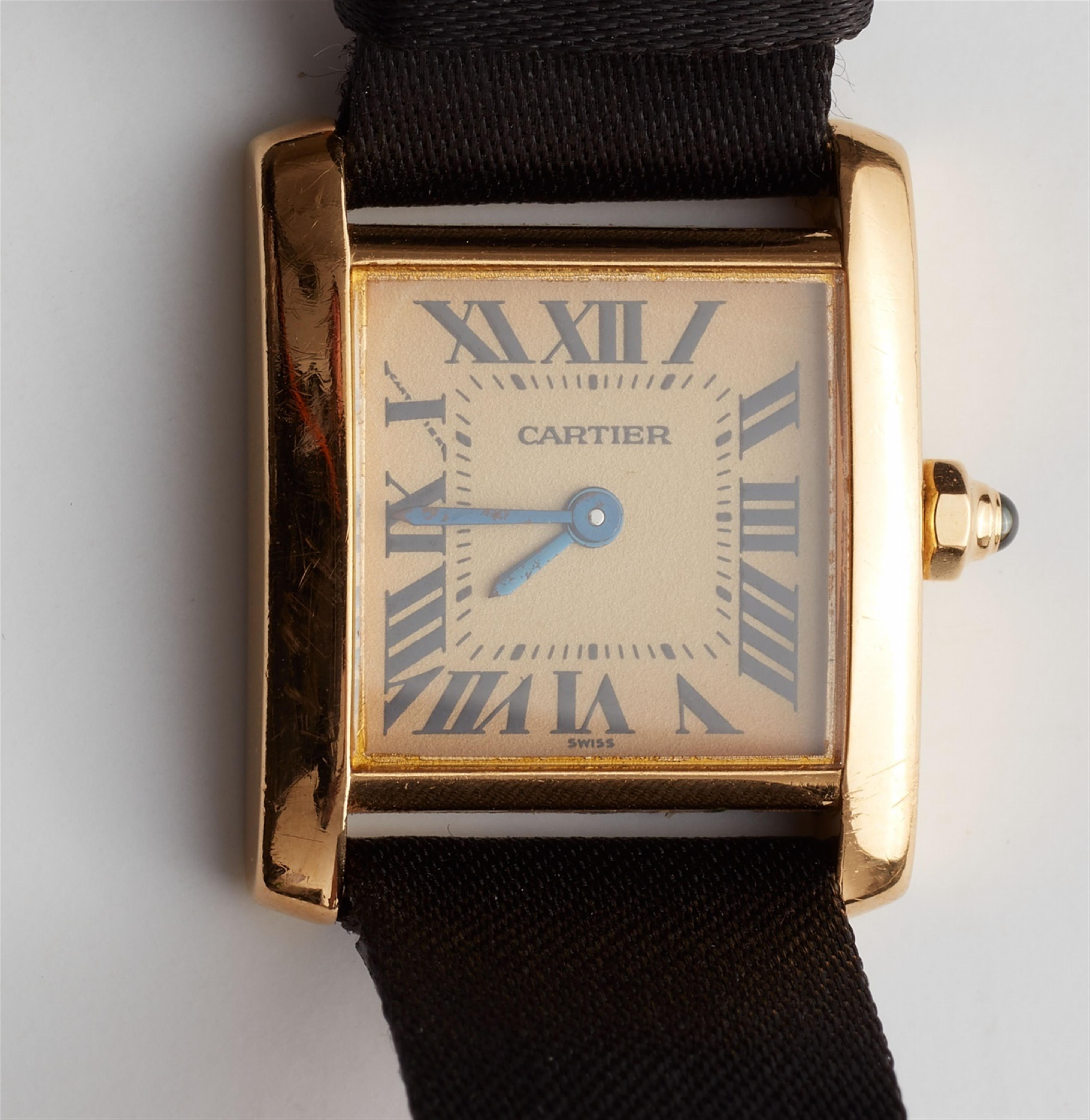 An 18k gold Cartier "Tank Francaise" ladies wristwatch - image-2