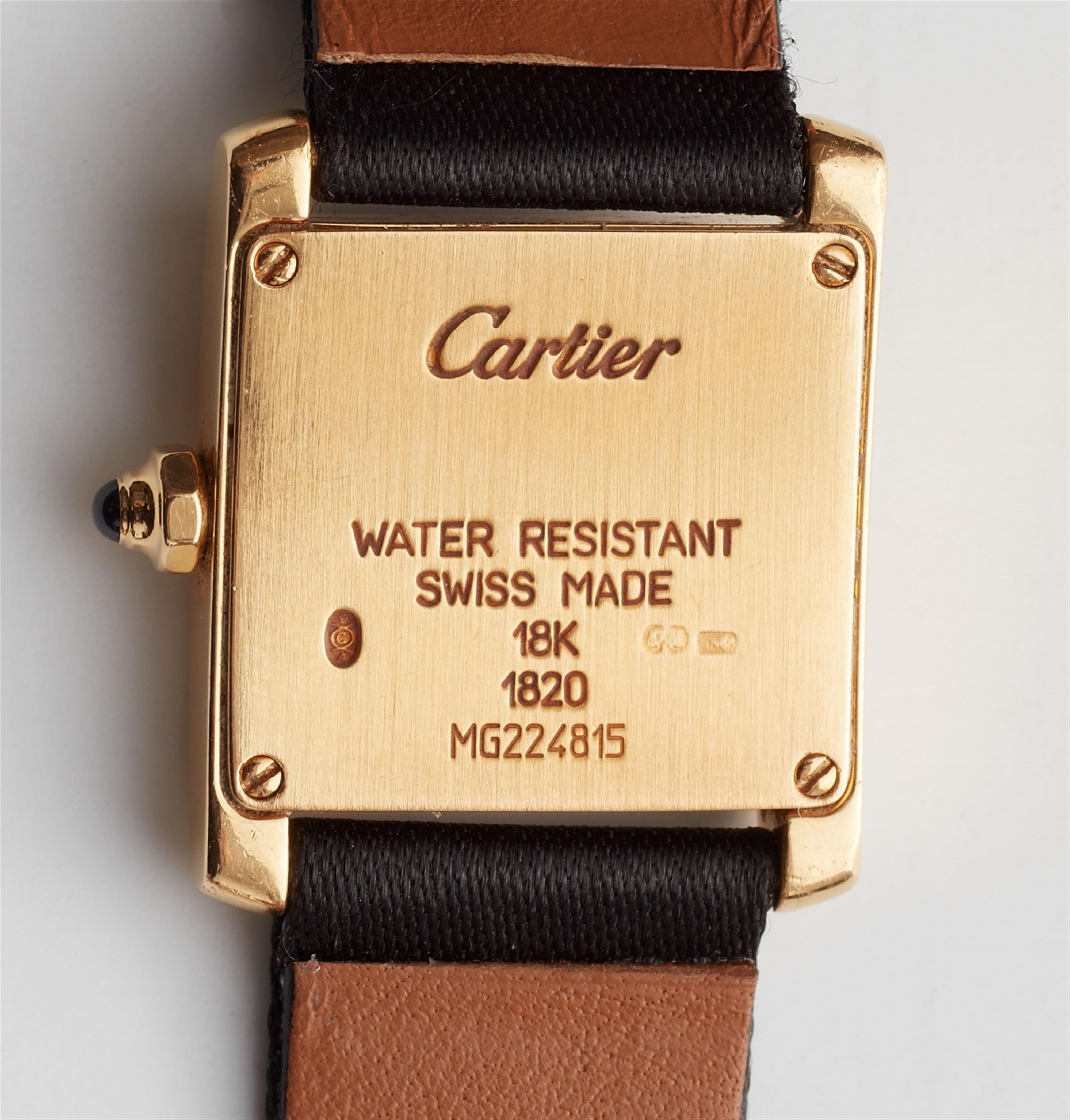 An 18k gold Cartier "Tank Francaise" ladies wristwatch - image-3