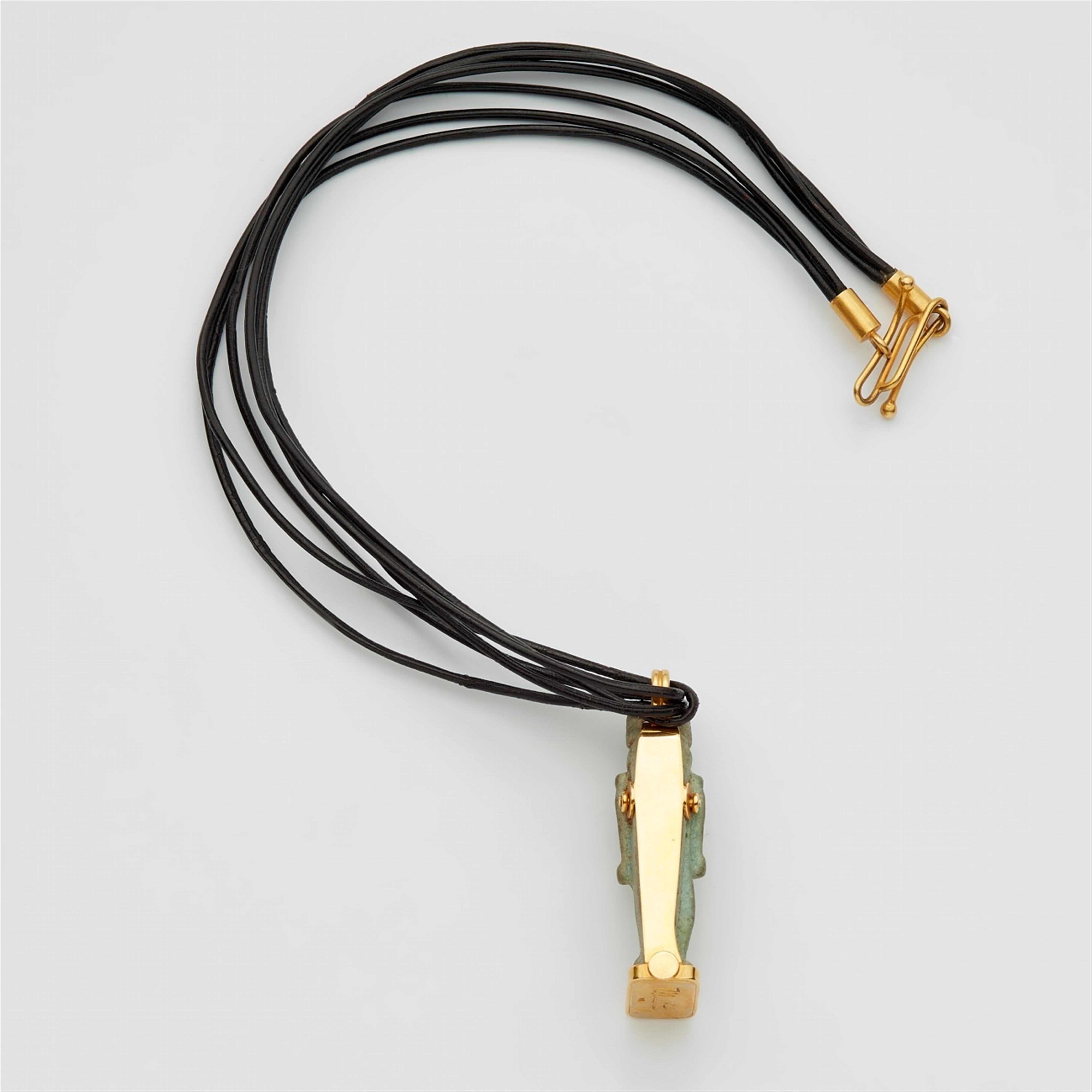 A glazed fayence Anubis amulet pendant - image-3