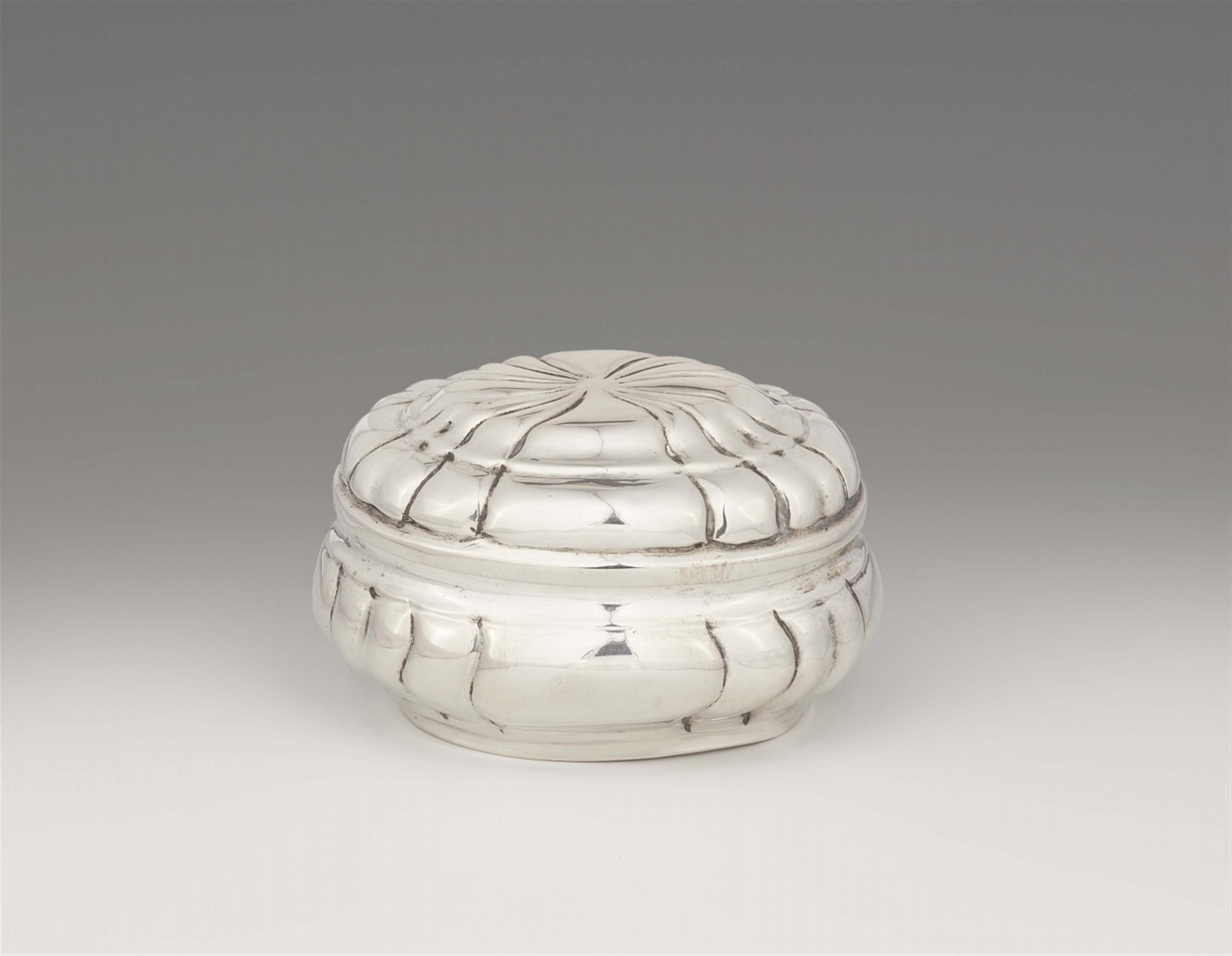 A Nuremberg silver sugar box - image-1