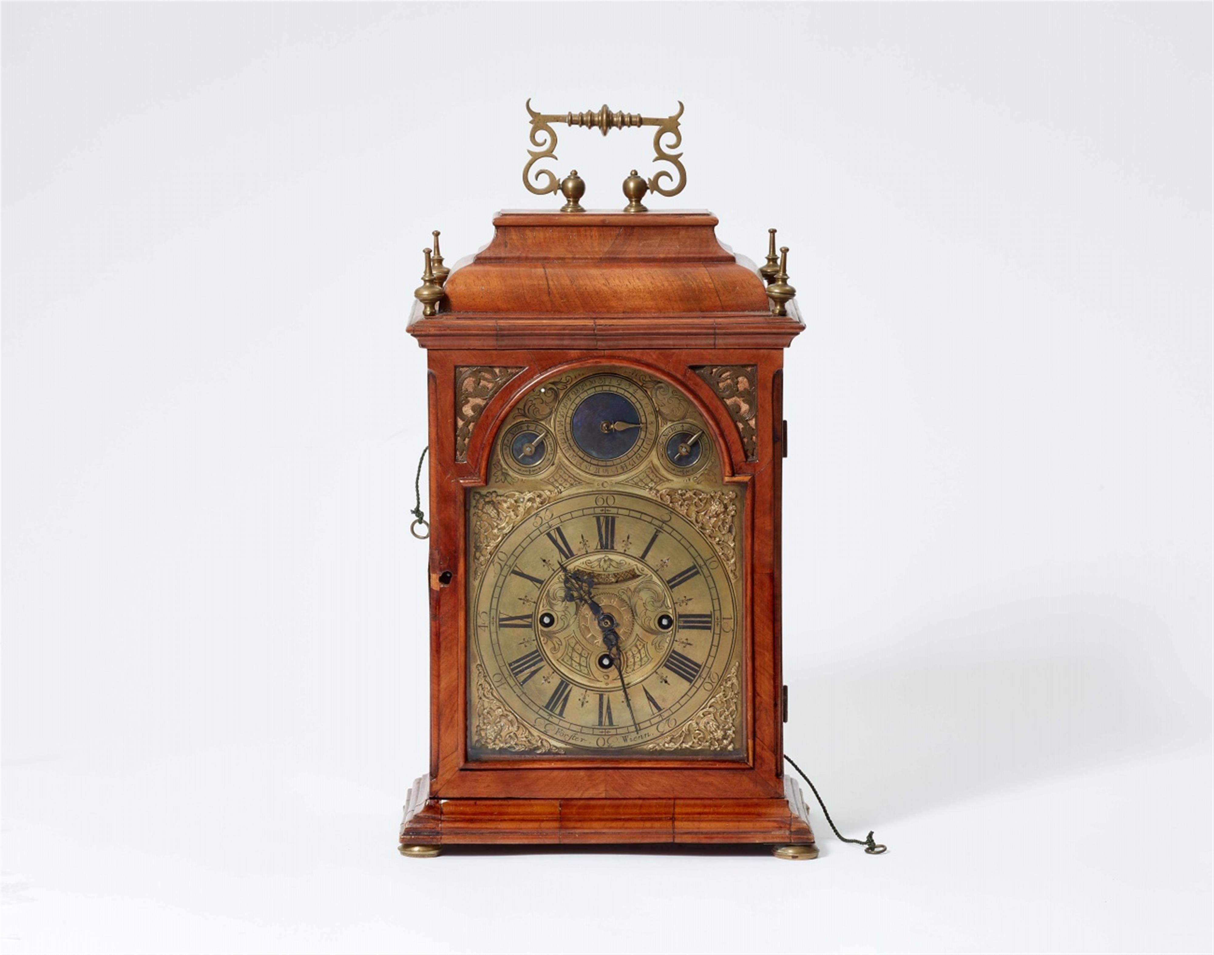 A Vienna walnut bracket clock - image-1