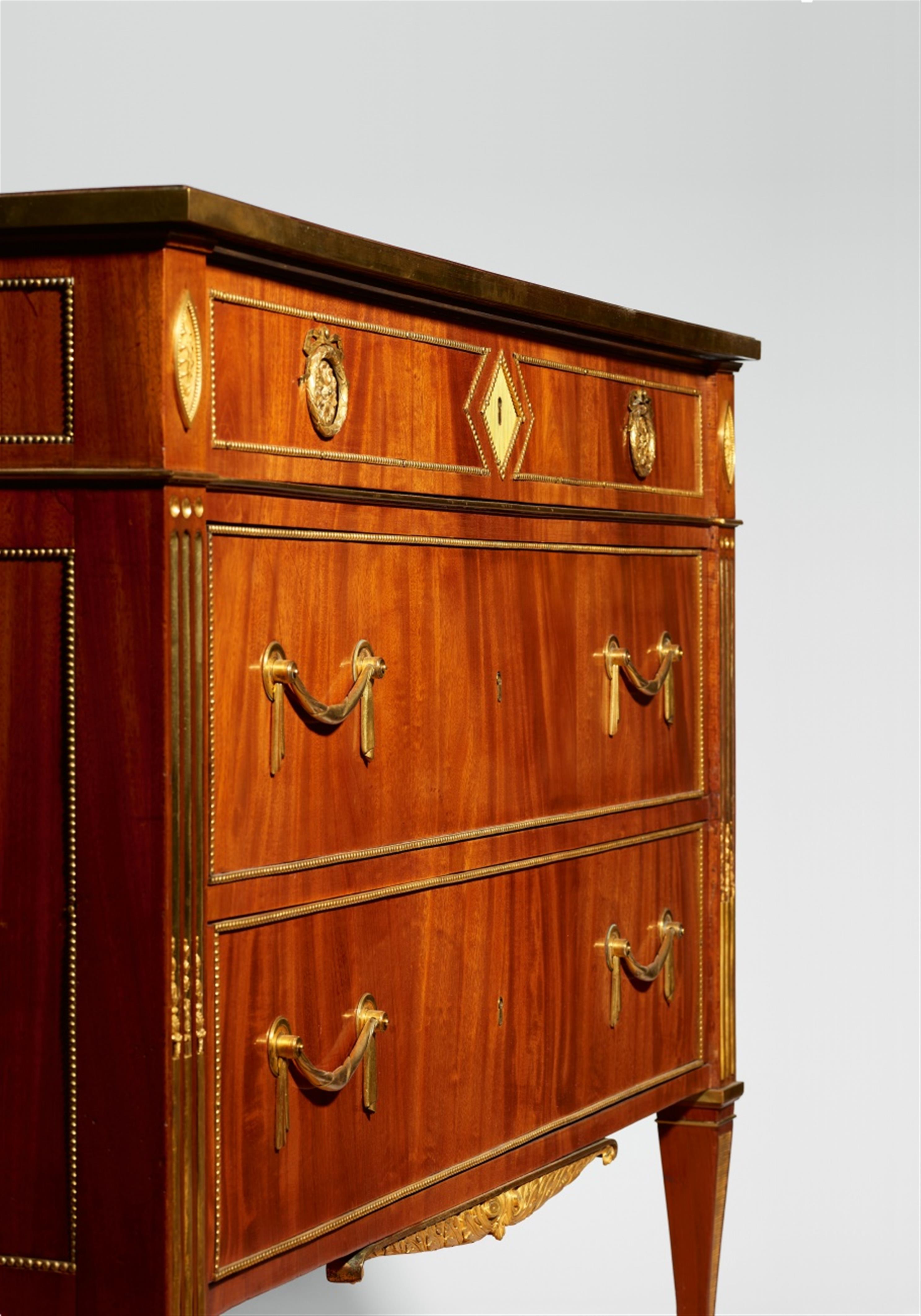 A chest of drawers by David Roentgen - image-3