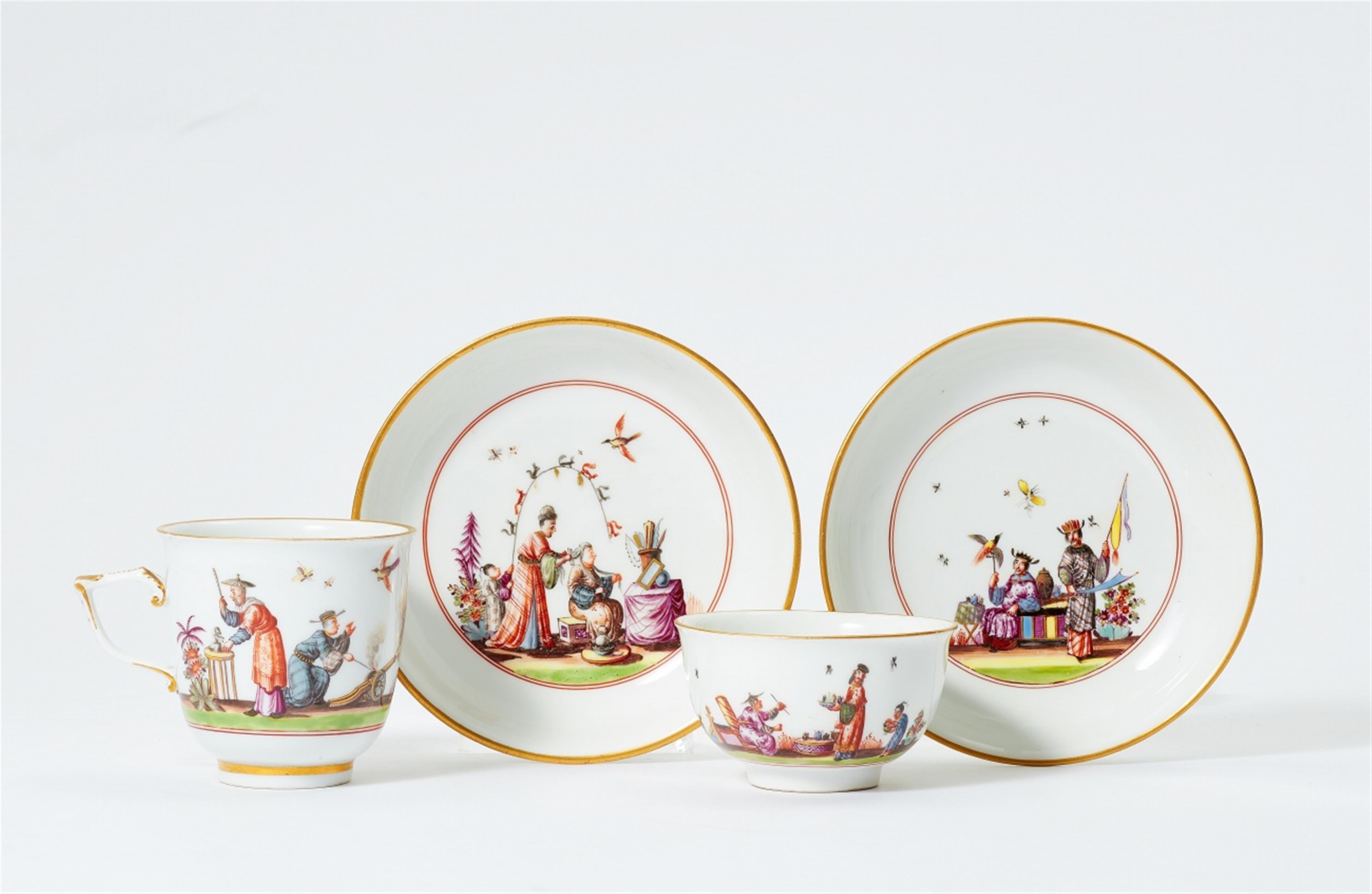 A Meissen porcelain tea bowl and saucer with late Hoeroldt Chinoiseries - image-1