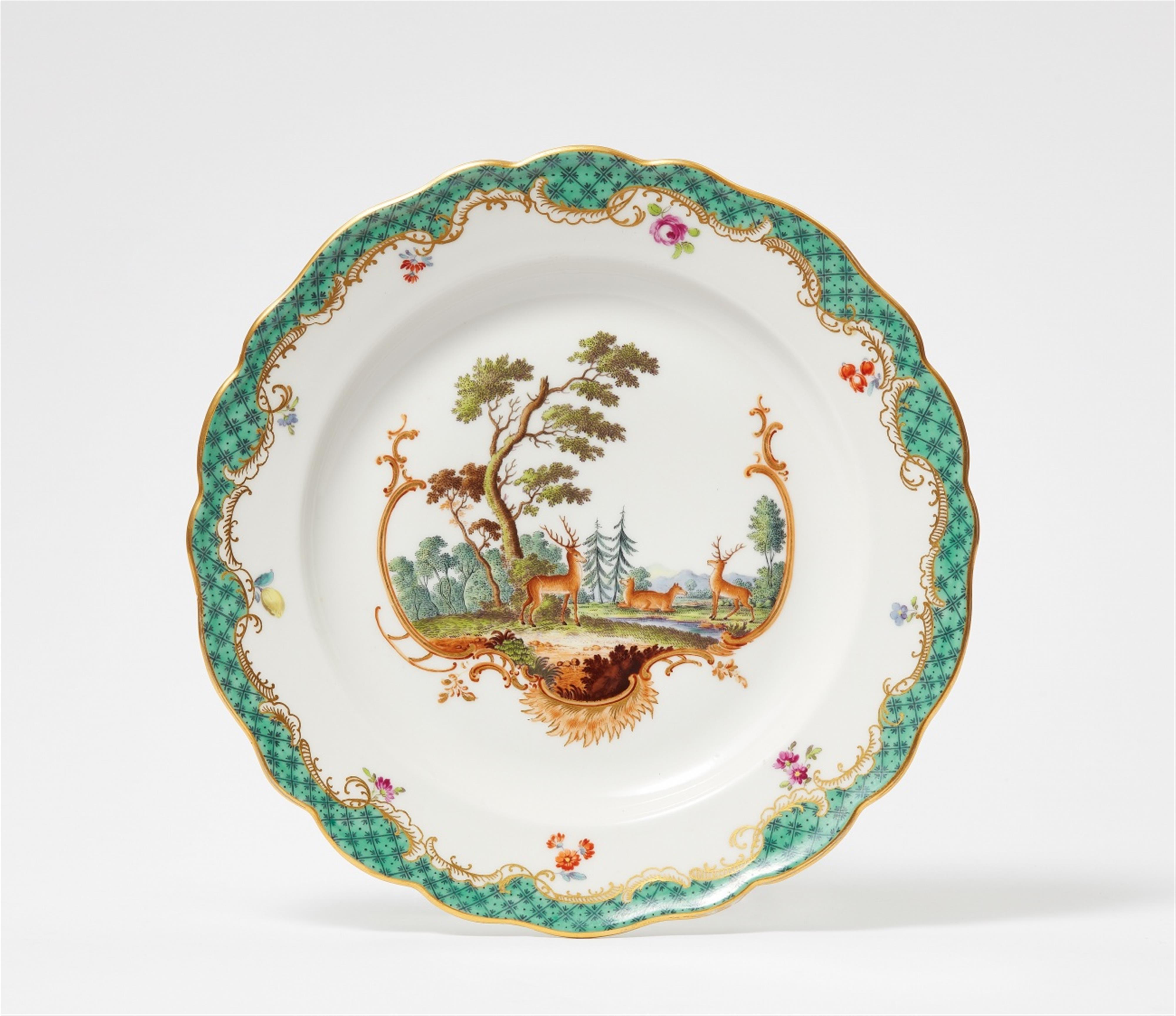 A St. Petersburg porcelain dinner plate from the hunting service for Catherine II - image-1