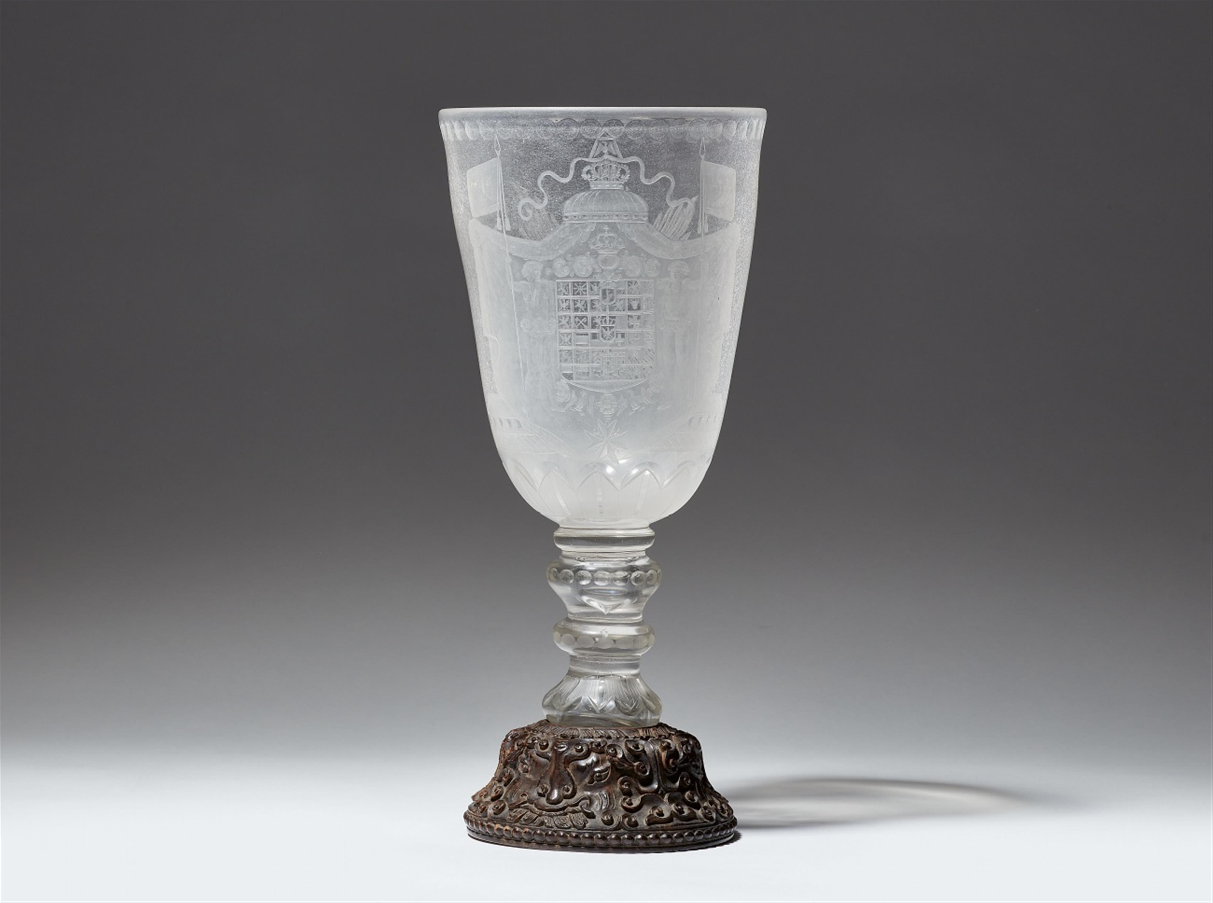 A large, important glass goblet with the coat of arms of King Friedrich Wilhelm I - image-1