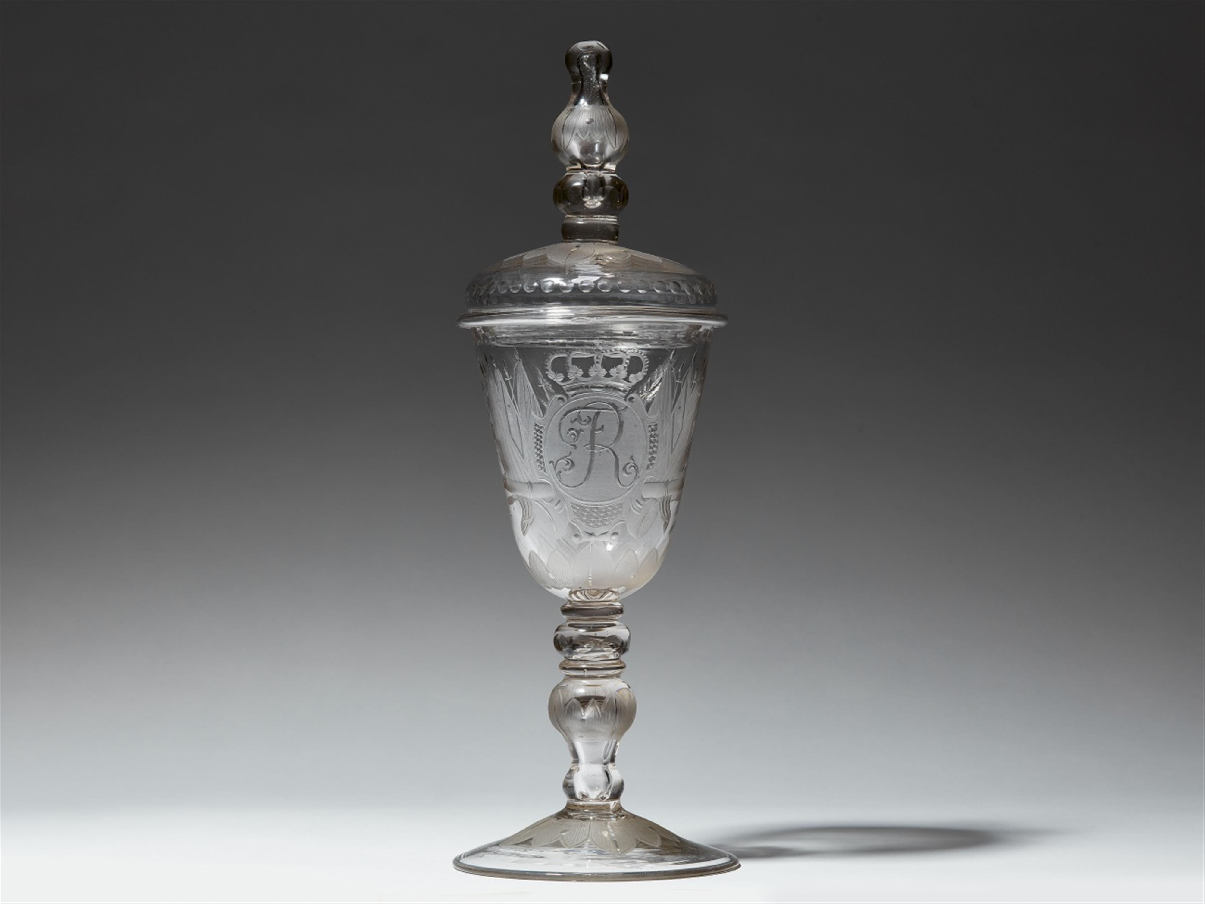 A glass goblet and cover dedicated to King Friedrich Wilhelm I - image-1