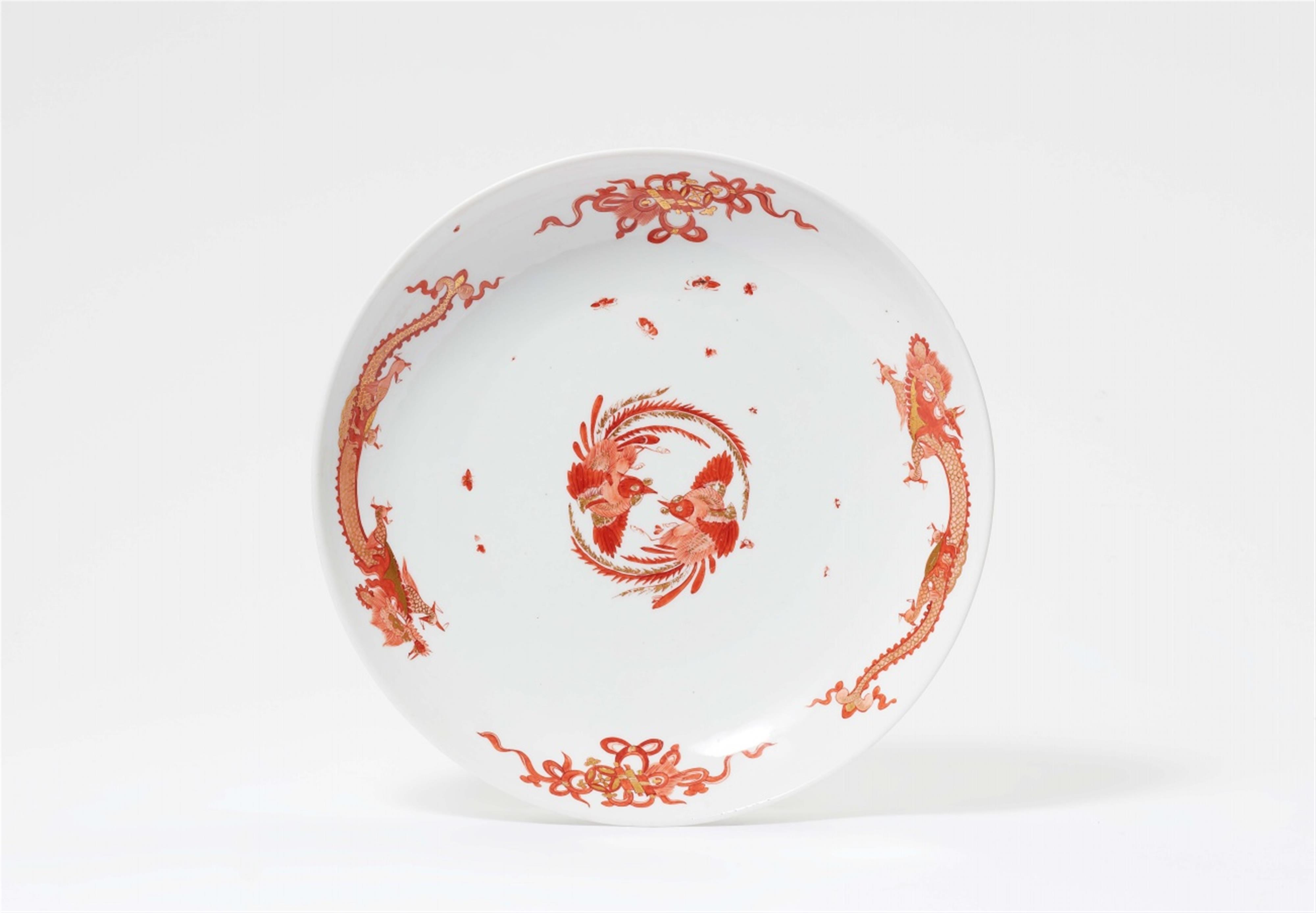 A Meissen porcelain dish with a red dragon and K.H.C. mark - image-1